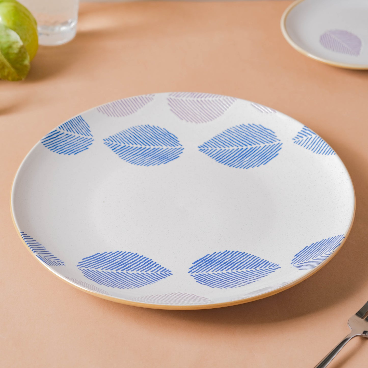 House of Eden Patterned Leaf Dinner Plate 11 Inch