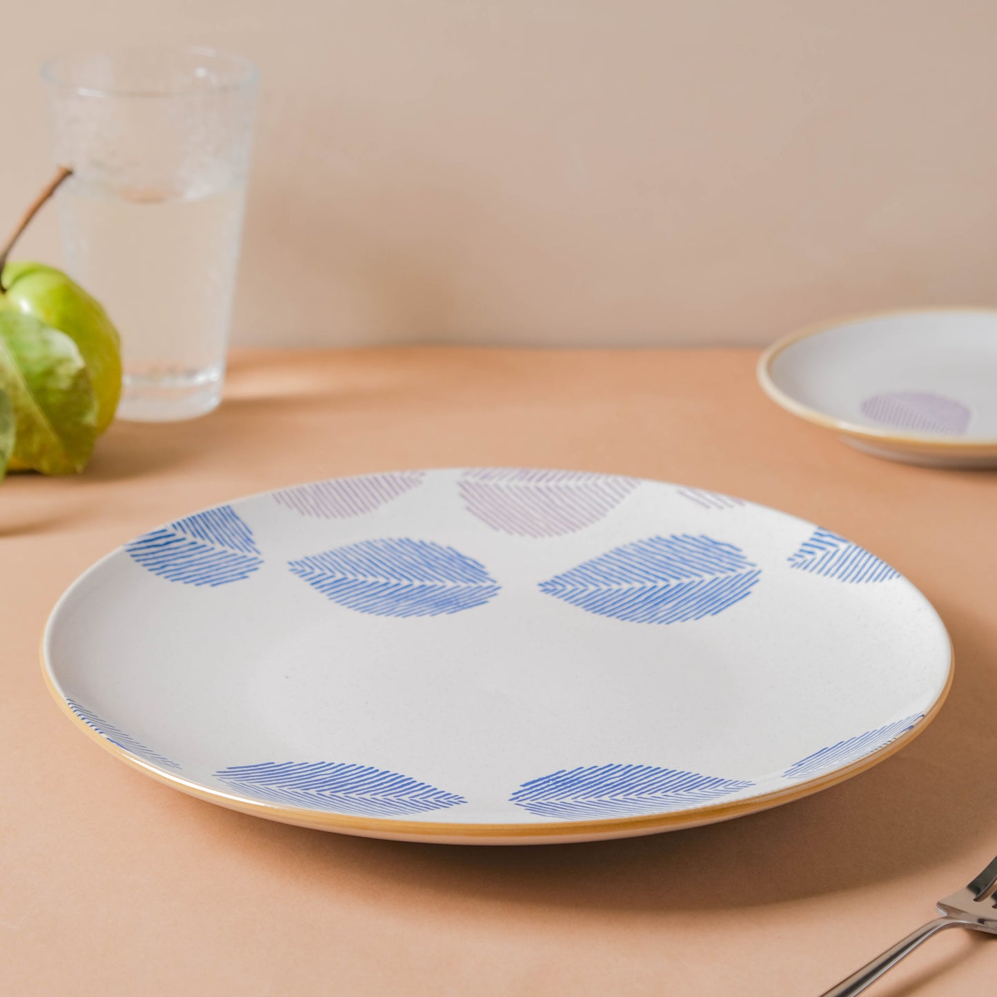 House of Eden Patterned Leaf Dinner Plate 11 Inch