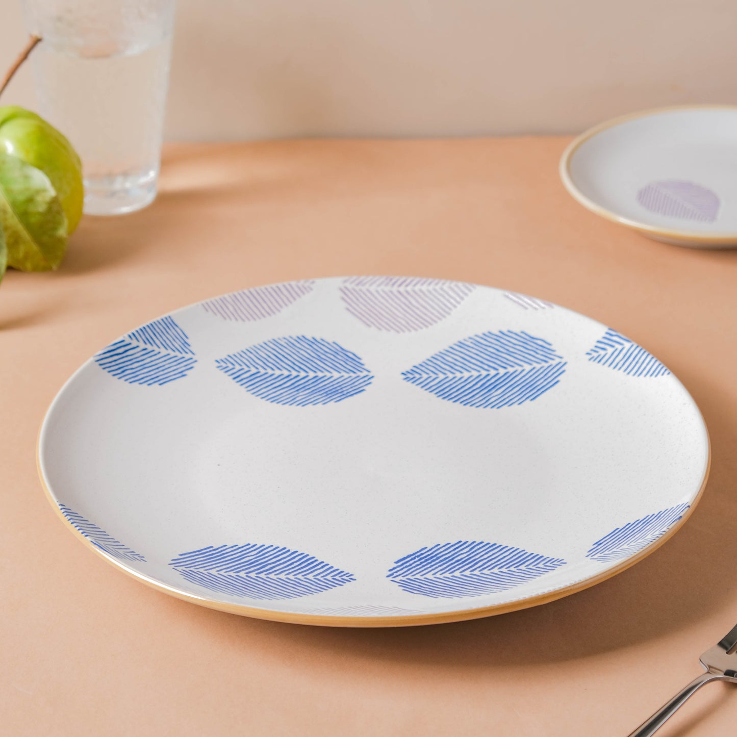 House of Eden Patterned Leaf Dinner Plate 11 Inch