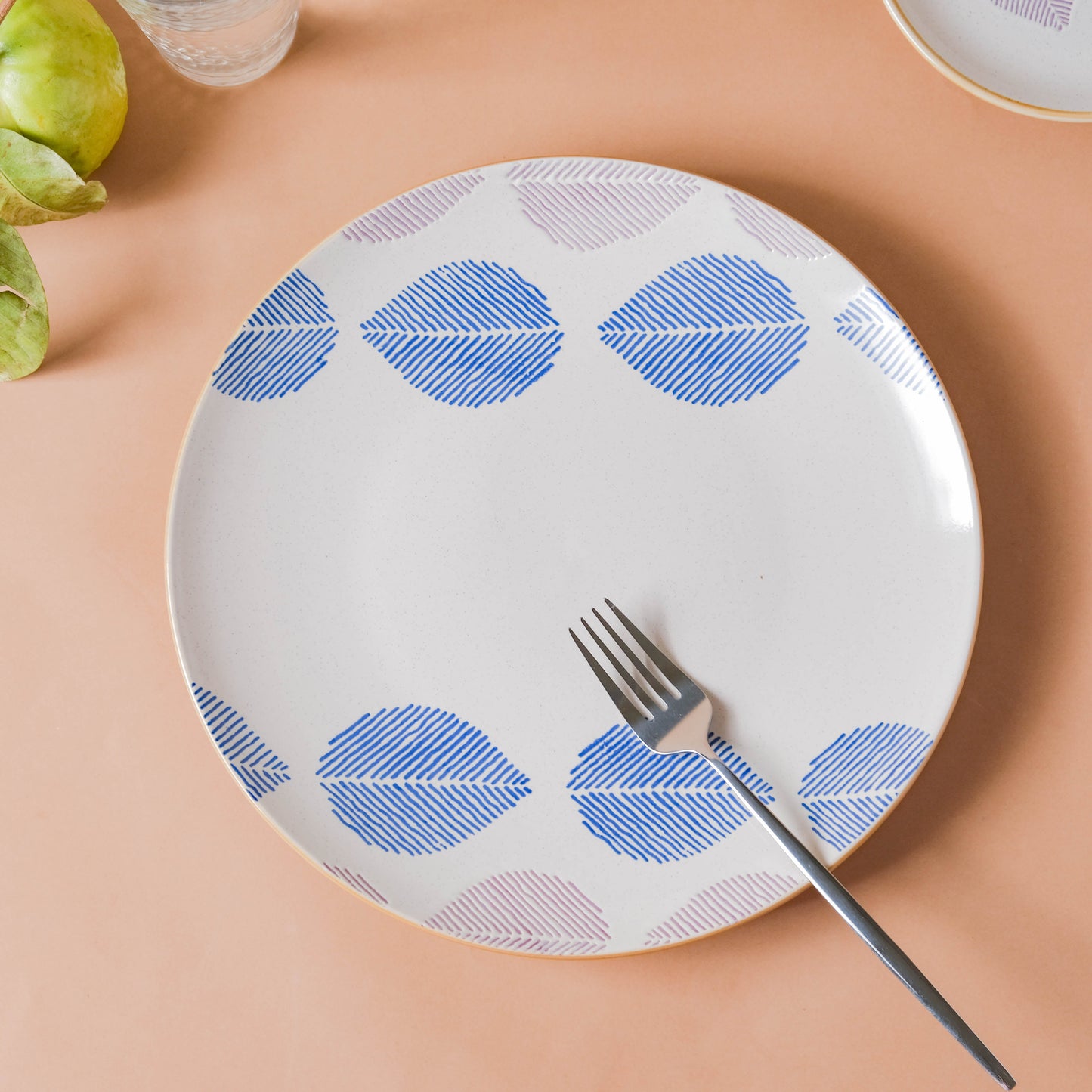 House of Eden Patterned Leaf Dinner Plate 11 Inch