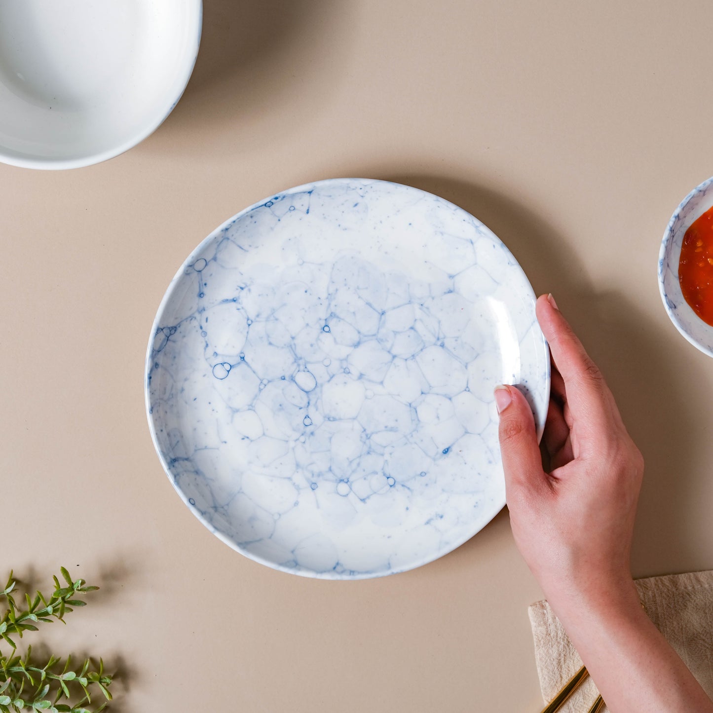 Amusant 35 Piece Dinner Set For 6