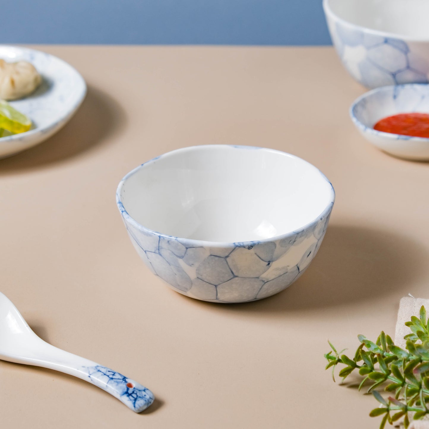 Amusant 35 Piece Dinner Set For 6