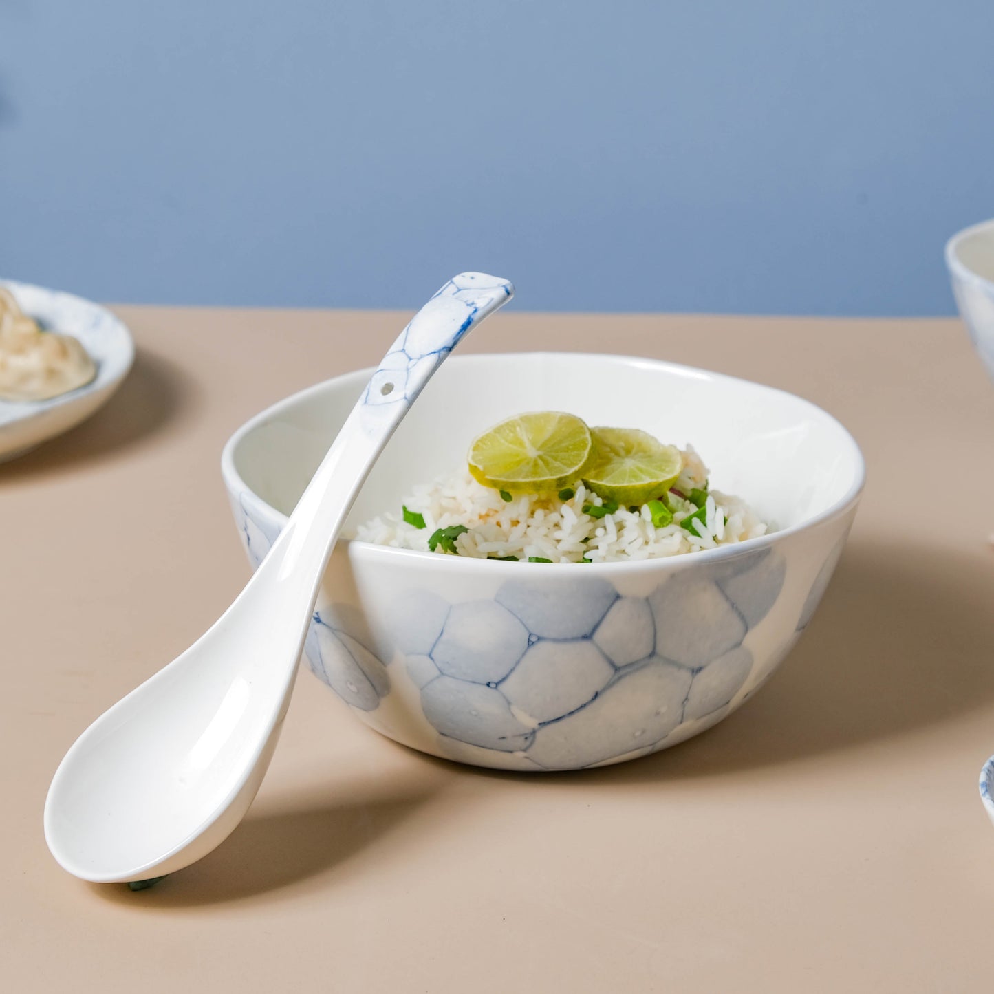 Amusant 35 Piece Dinner Set For 6