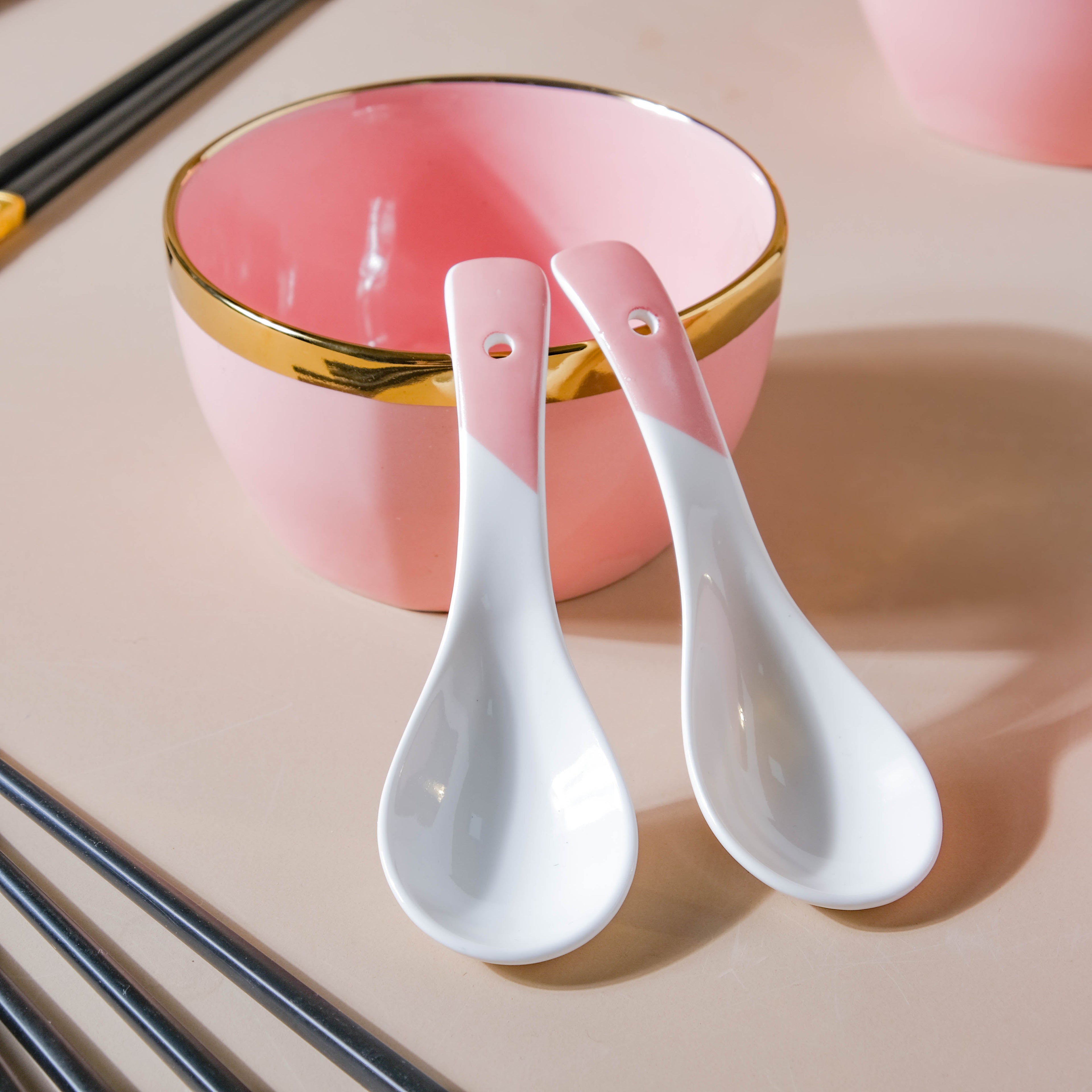 Petunia Pink Snack Bowl Set Of 4 With Chopsticks And Soup Spoons
