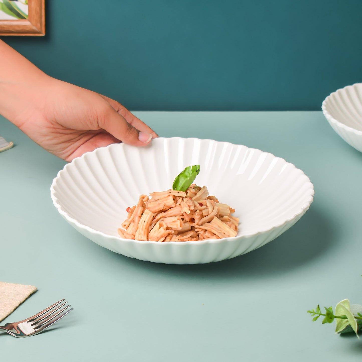 Riona Ribbed Ceramic Pasta Dish White 9 Inch