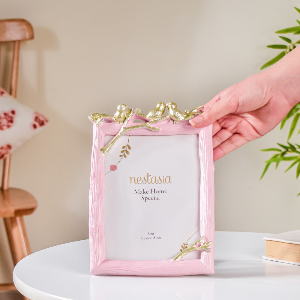 Nestling Birds Photo Frame Pink
