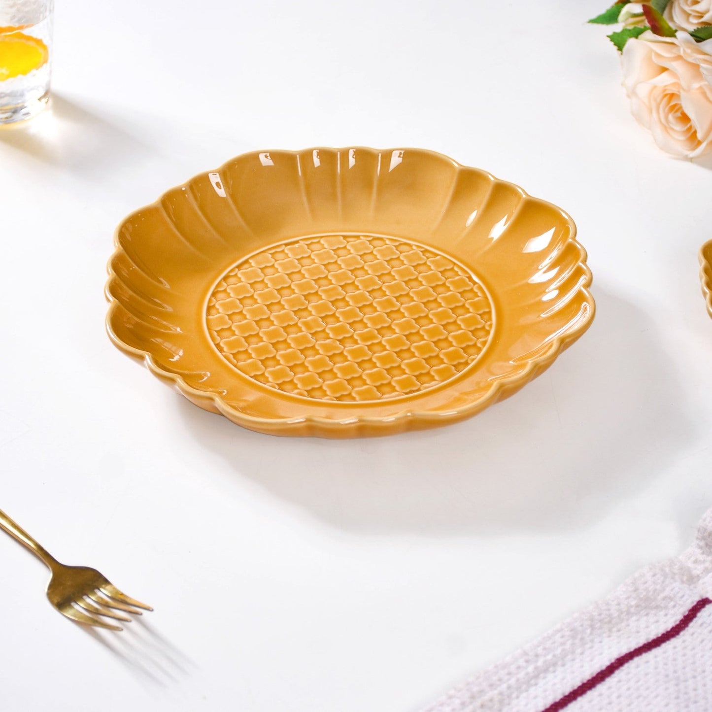 Scalloped Moroccan Dinner Plate Set Of 4 Yellow Ochre 10 Inch