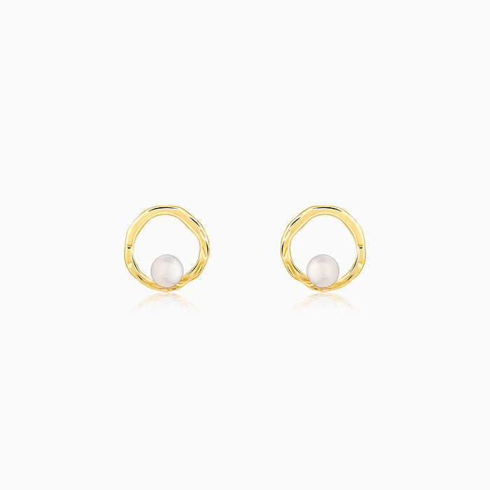 Golden Glimmering Pearl Earrings