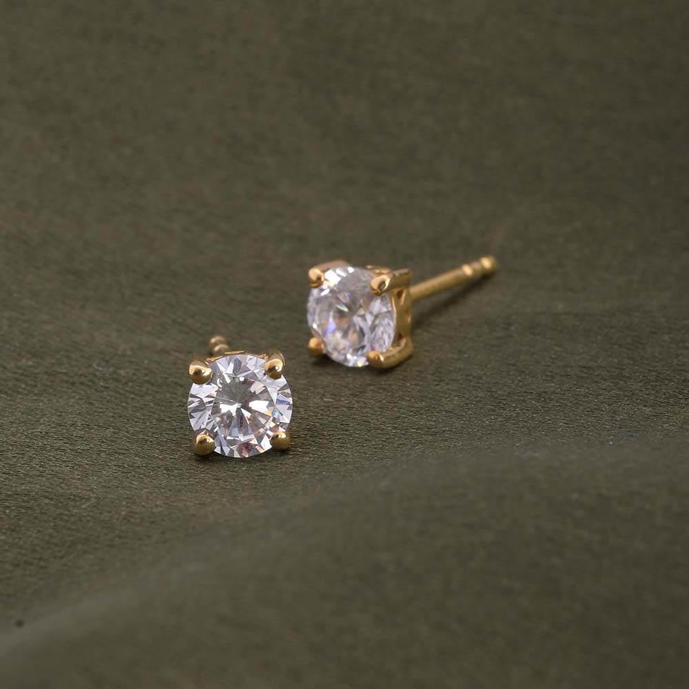 Round Brilliant Cut Diamond Stud Earrings