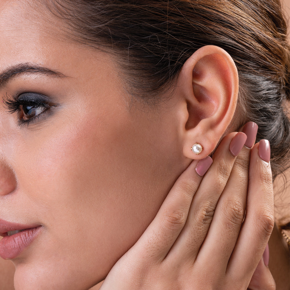 Royal Pearl Stud Earrings