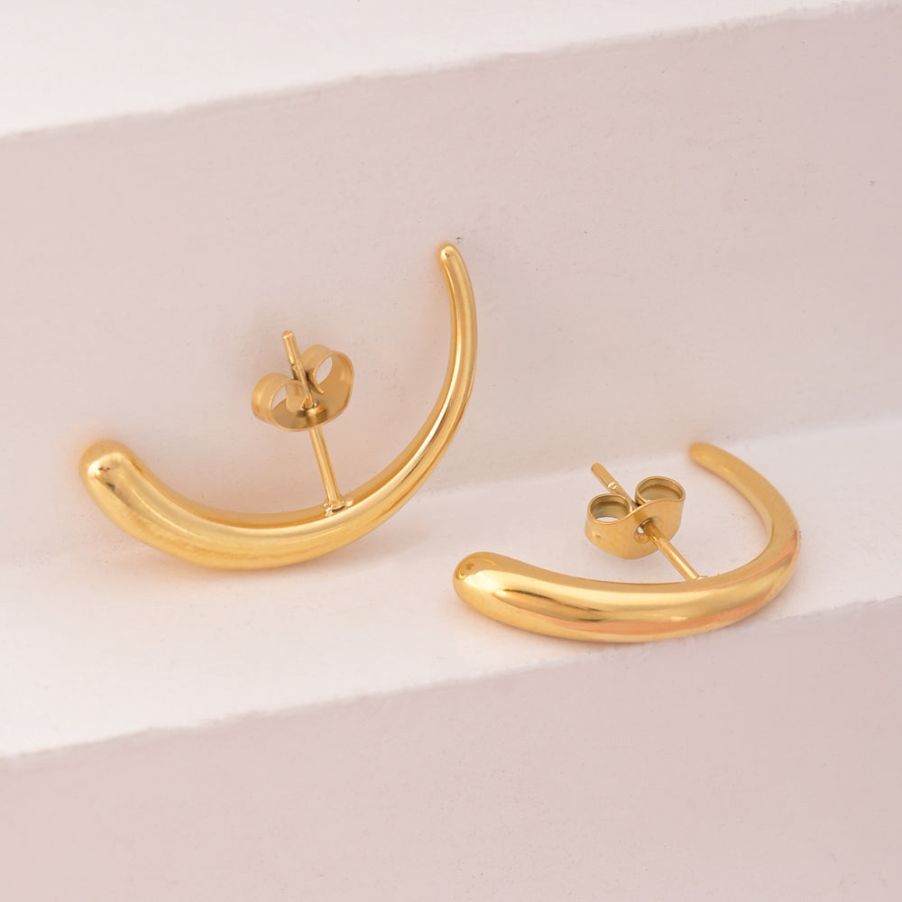 Tapering Lobe Earrings