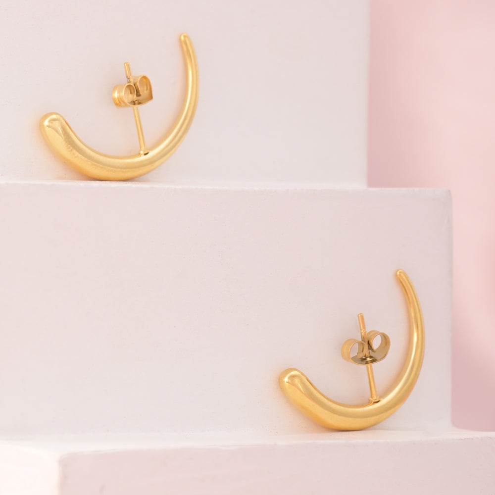 Tapering Lobe Earrings