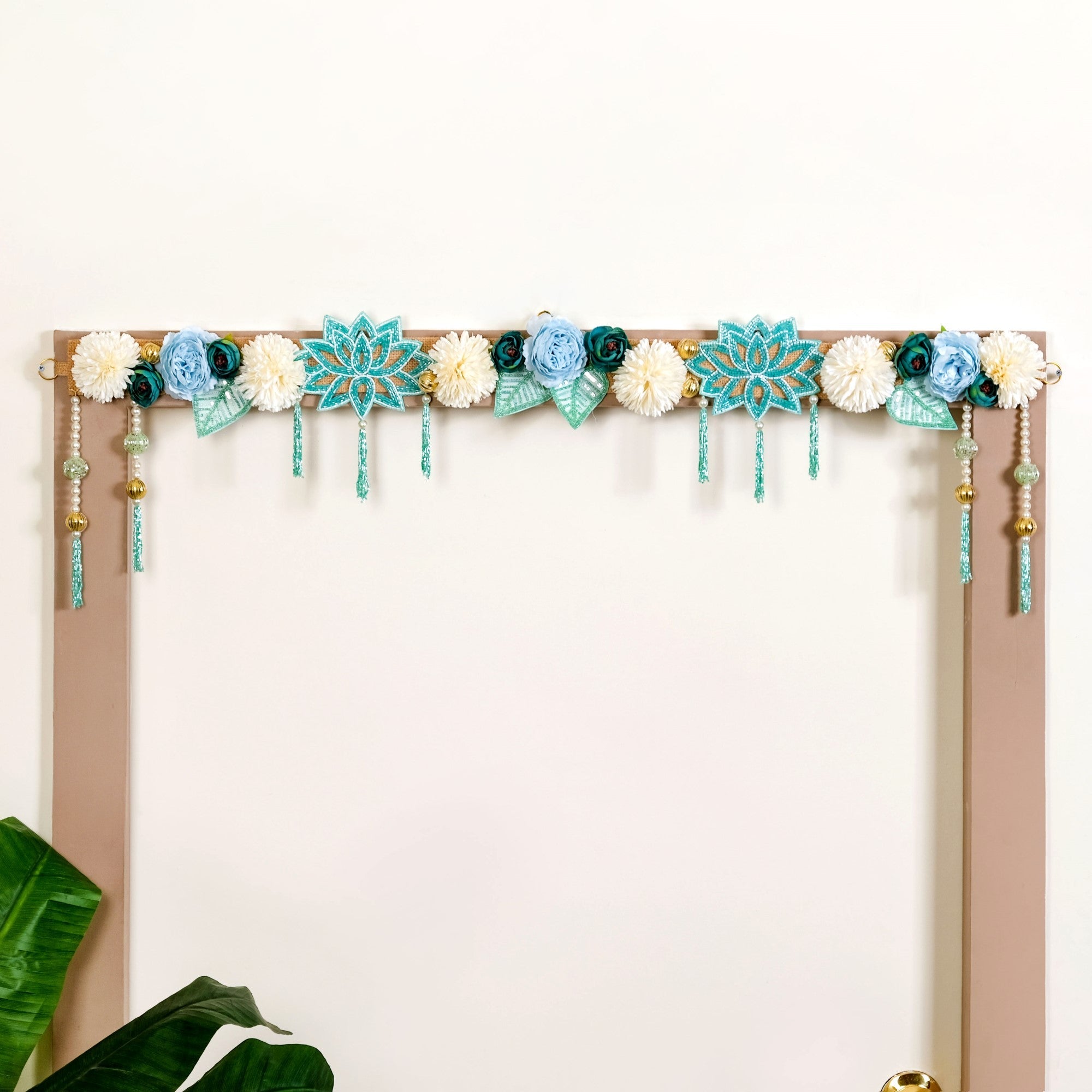 Elegant Floral Toran Decorative For Doors Blue White