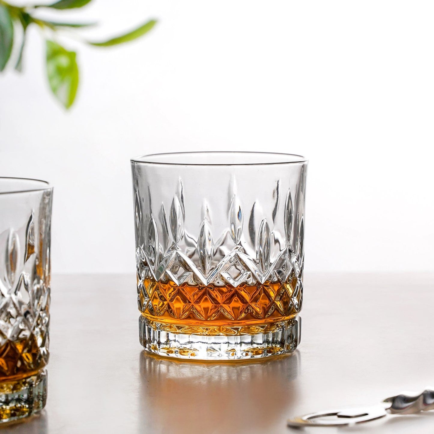 Embossed Heavy Base Old Fashioned Whiskey Glass Large Set Of 6 310ml