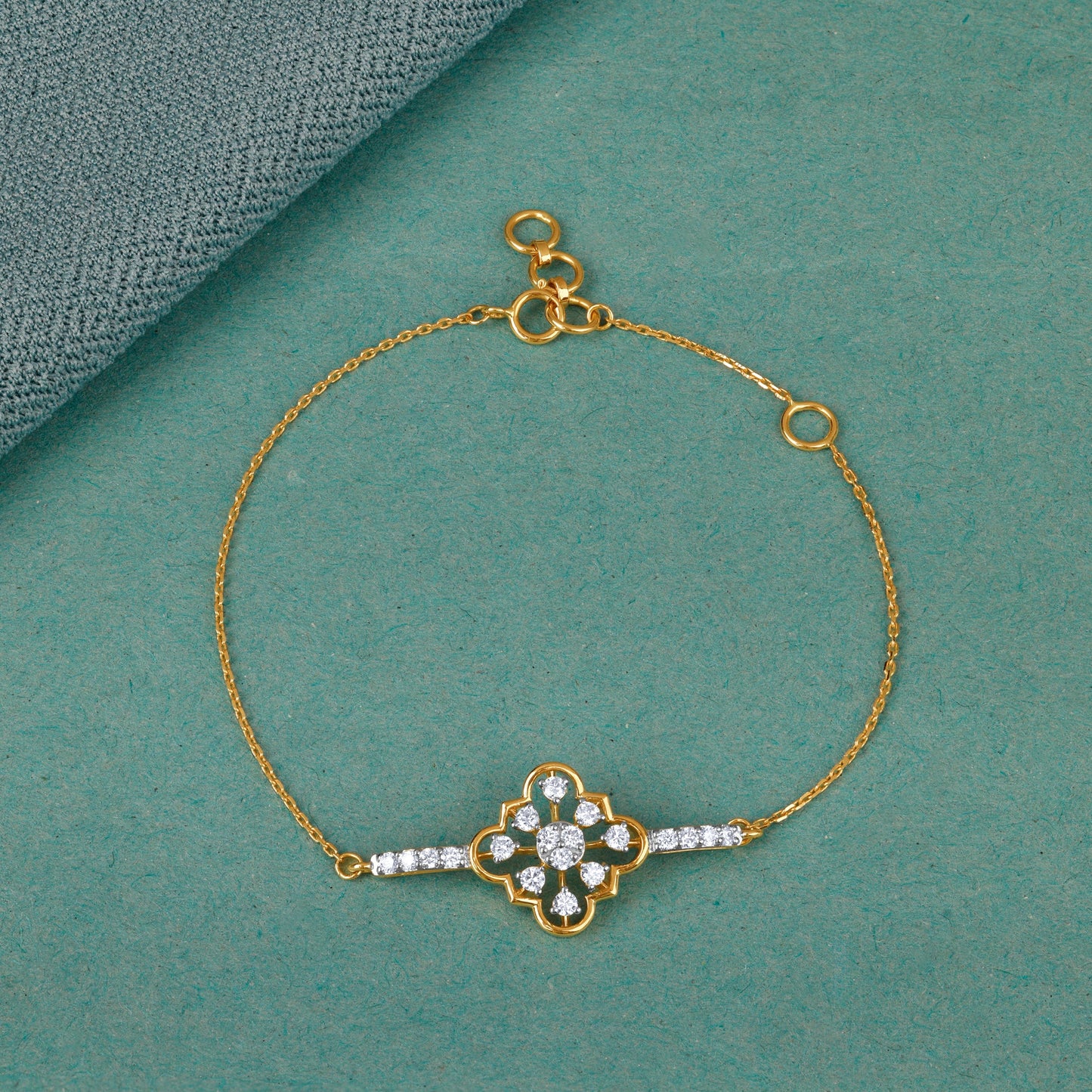 Gold Classy Spark Lab Grown Diamond Bracelet