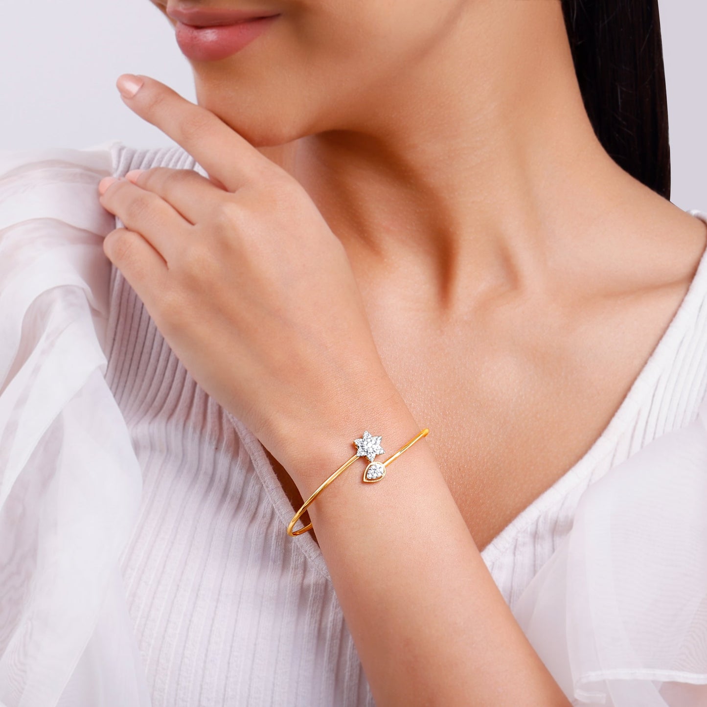 Gold Blumora Lab Grown Diamond Bangle Bracelet