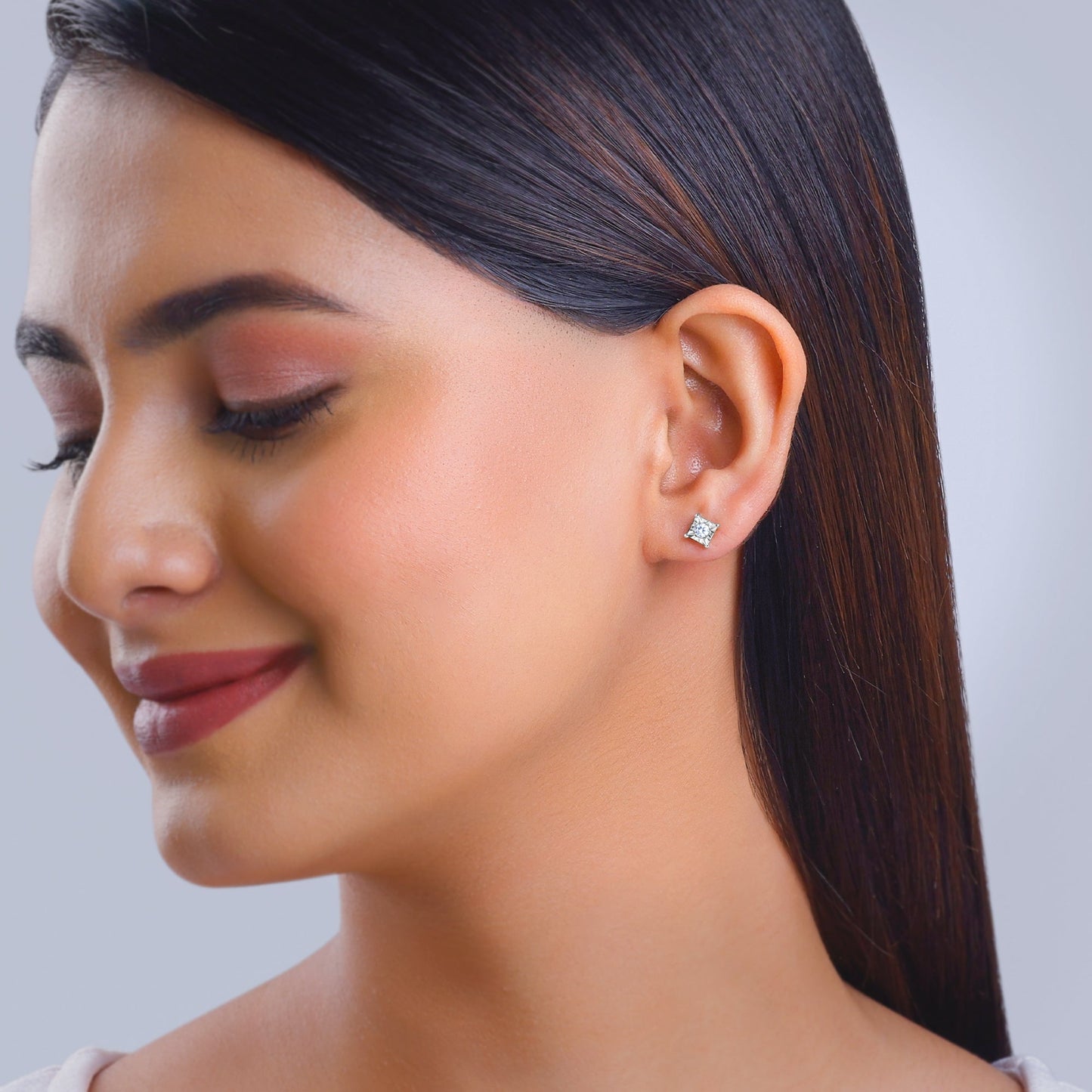 Gold Boxy Diamond Earrings