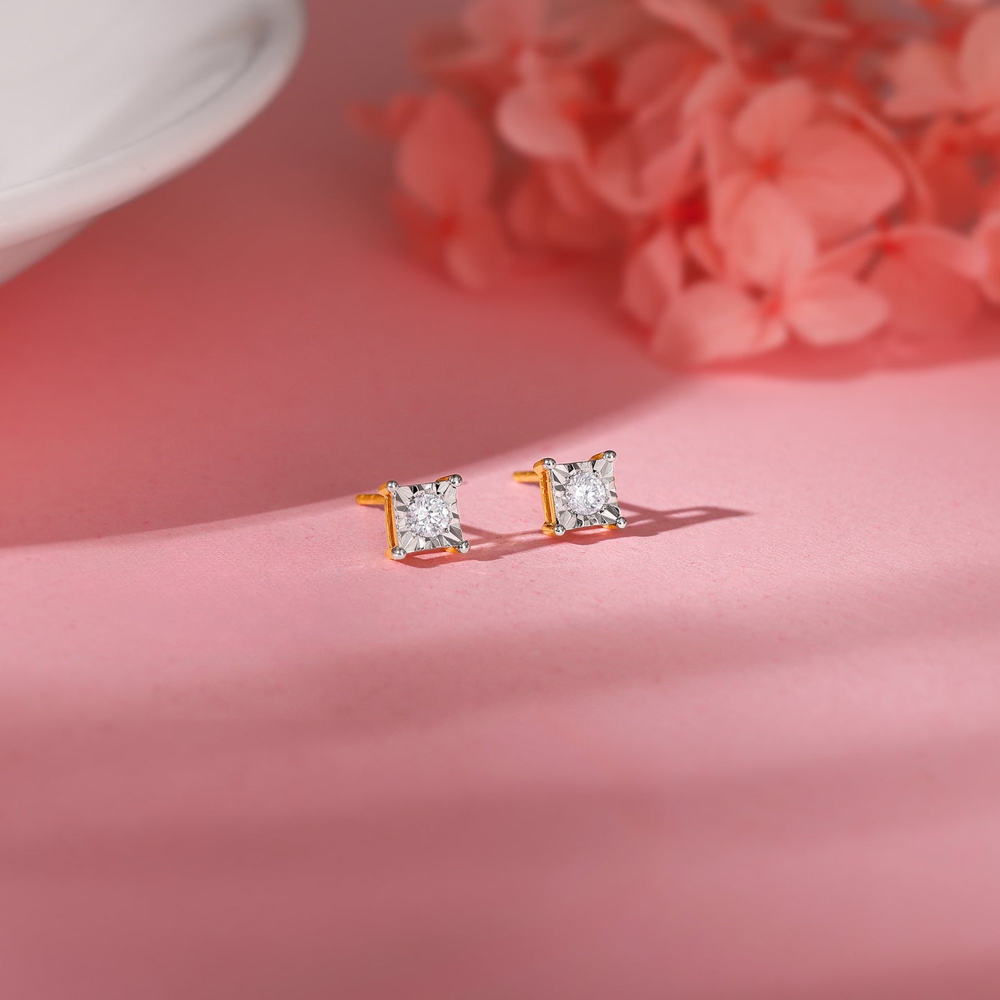 Gold Boxy Diamond Earrings