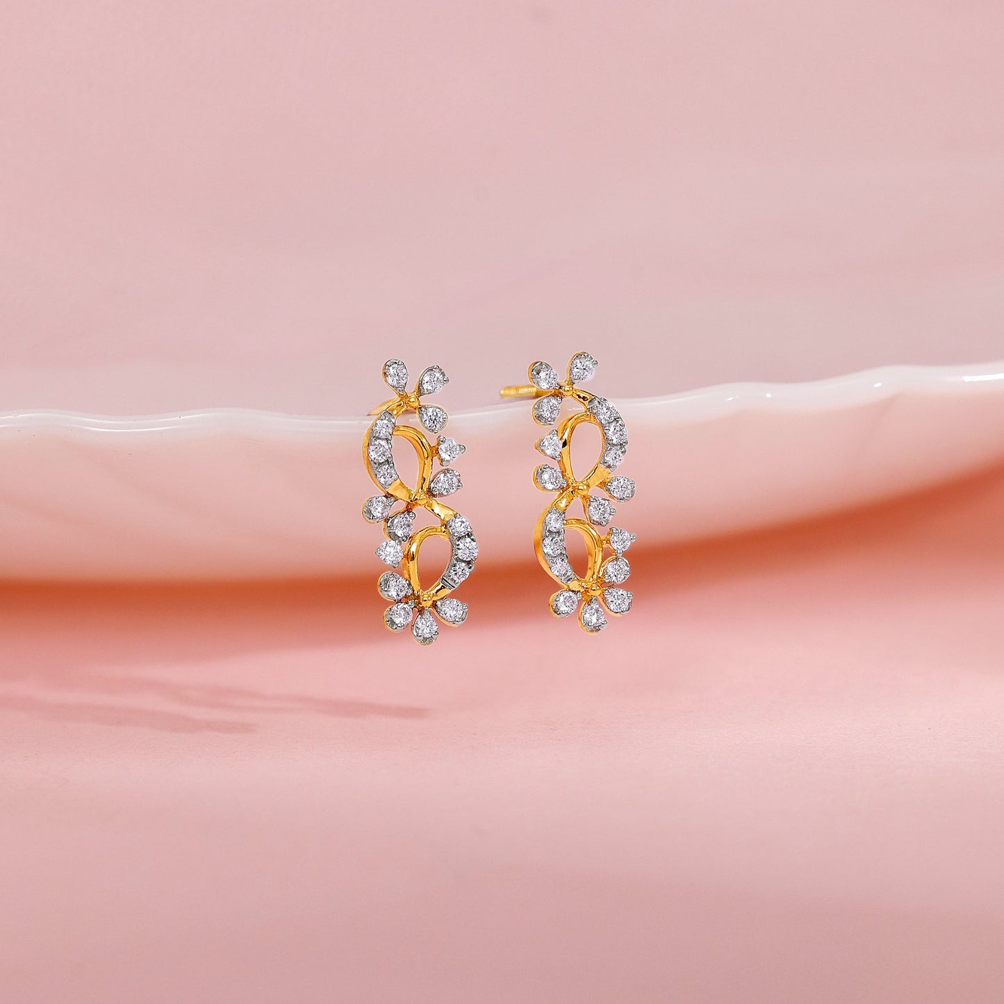 Gold Twinkling Twine Lab Grown Diamond Earrings