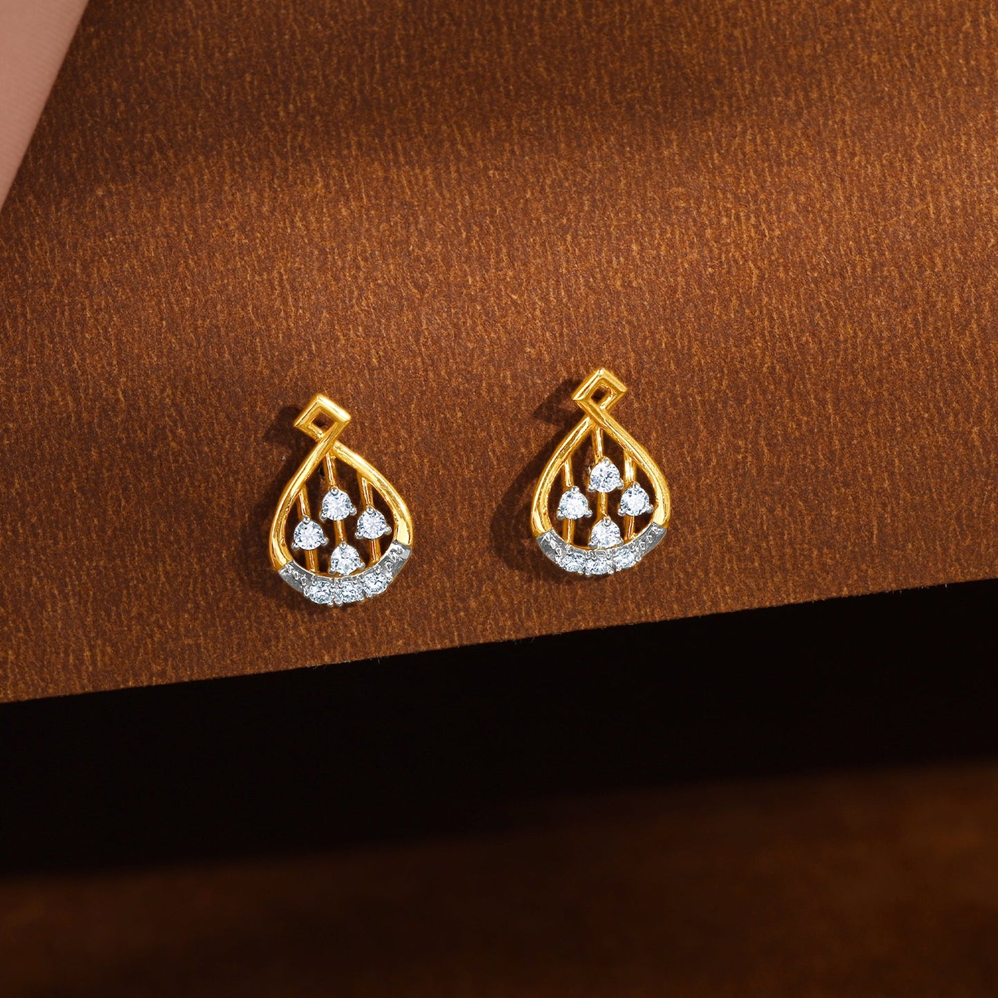 Gold Dropping Ray Lab Grown Diamond Earrings