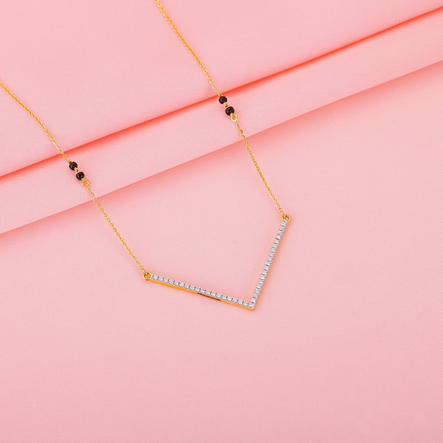 Gold Glossy Diamond Mangalsutra