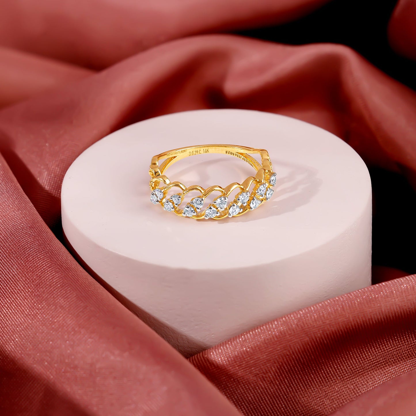 Gold Curl Lab Grown Diamond Ring
