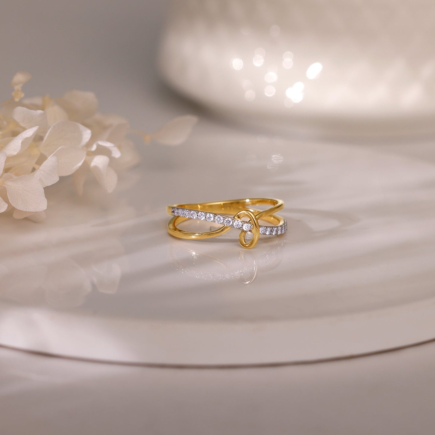 Gold Forever Knot Diamond Ring