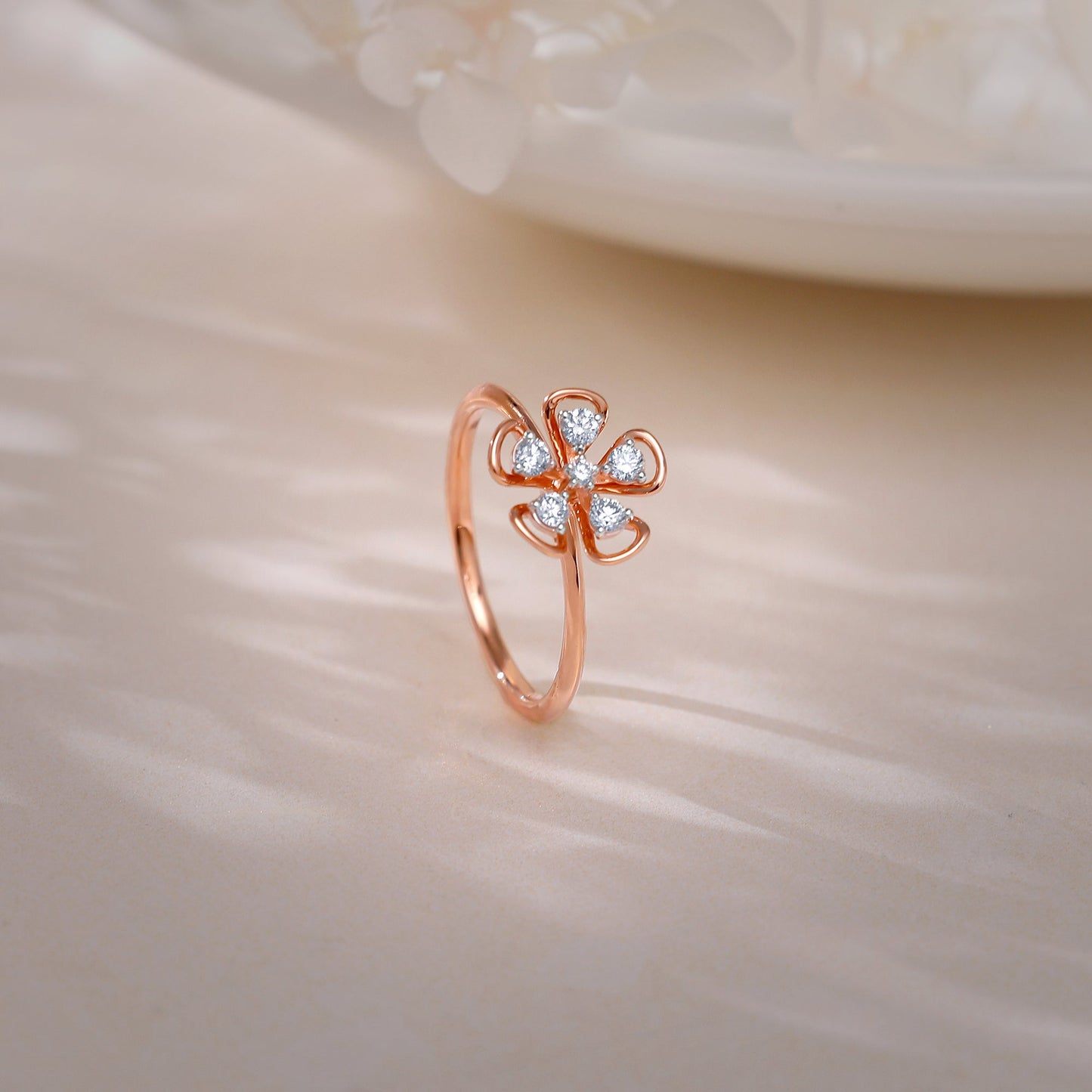 Rose Gold & Diamond Cute Bloom Ring