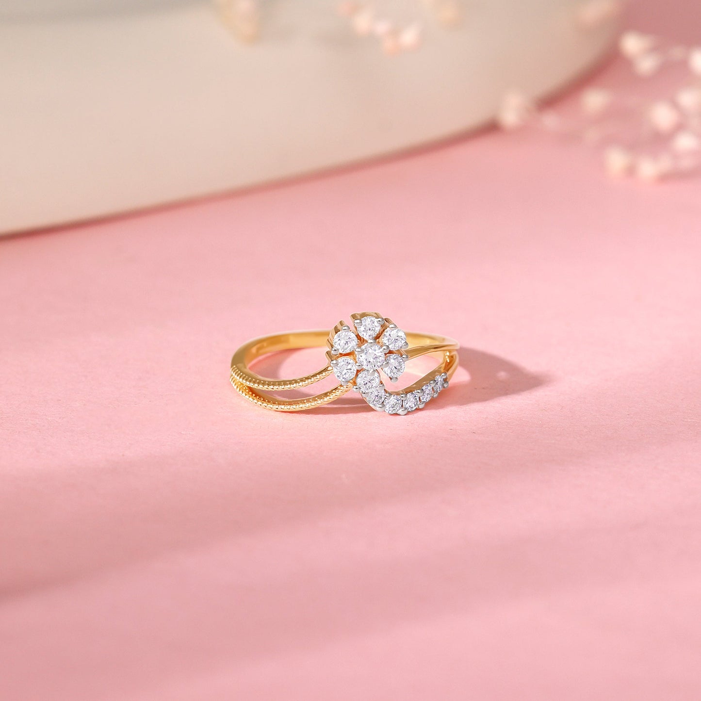Gold Daisy Delight Lab Grown Diamond Ring