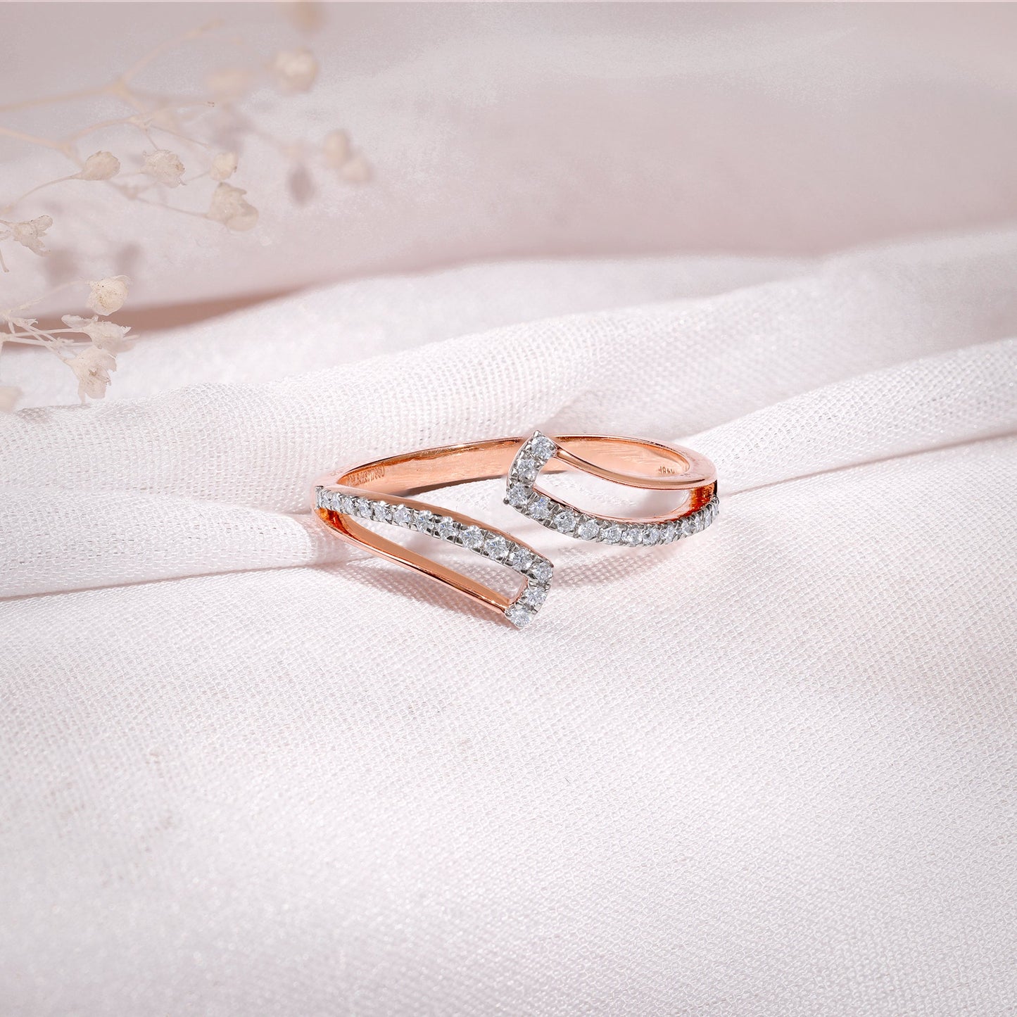 Rose Gold Classique Lab Grown Diamond Ring
