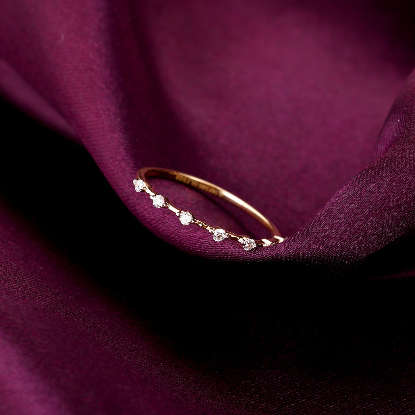 Gold Seven-Star Diamond Ring