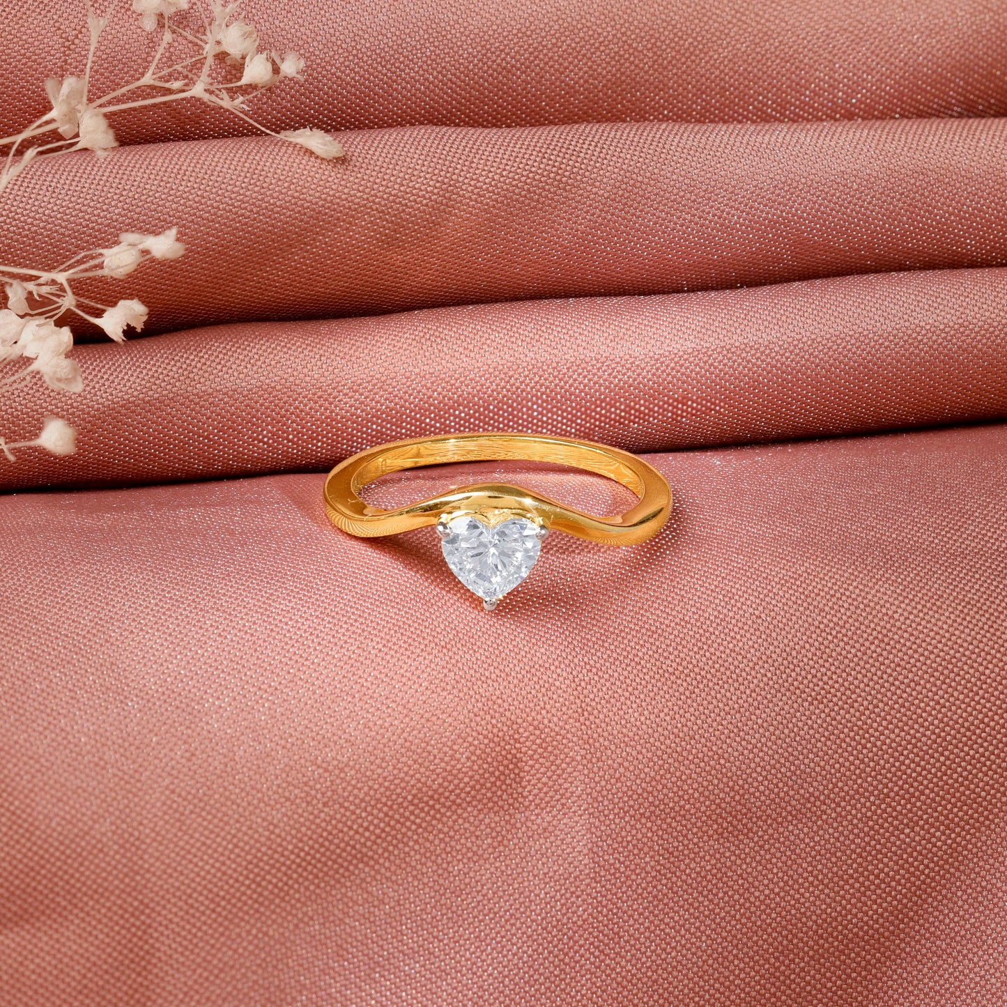 Gold Eternal Flame Solitaire Lab Grown Diamond Ring