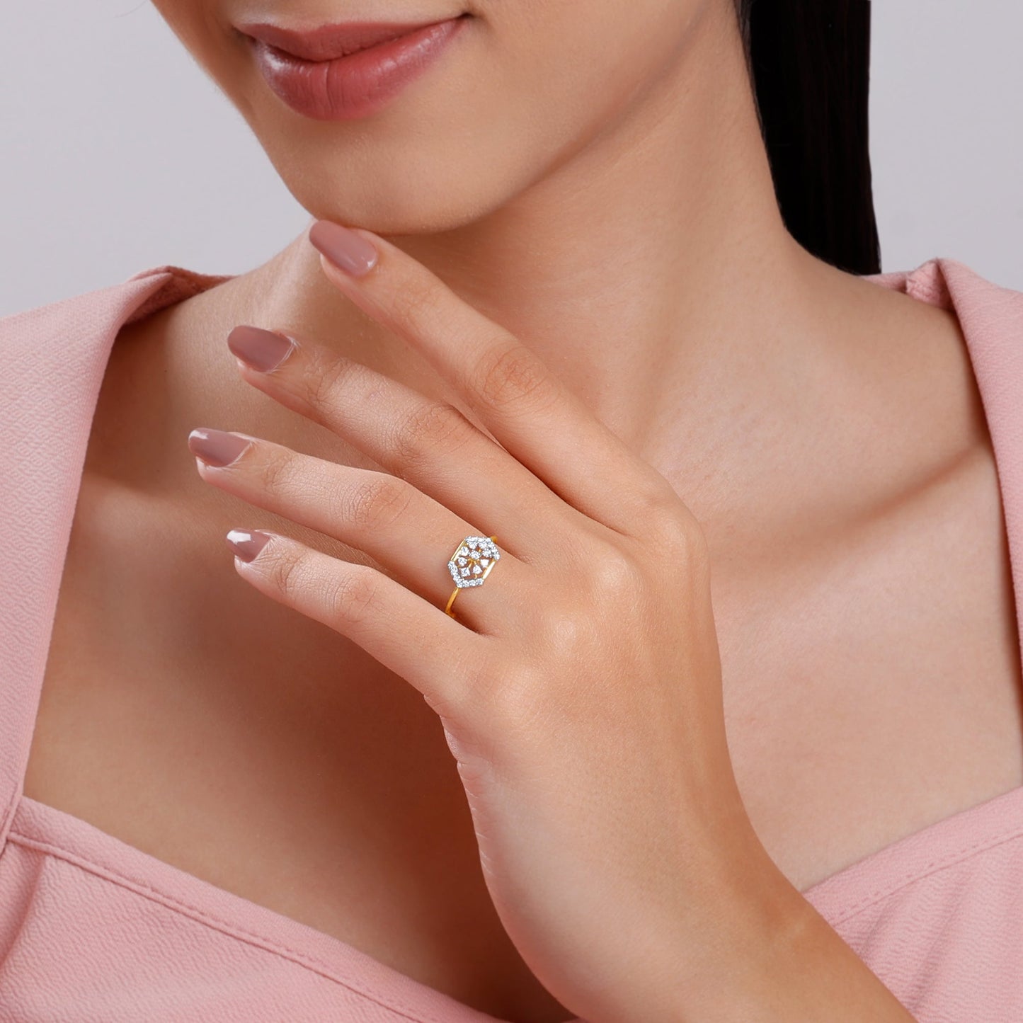 Gold Hexagonaria Lab Grown Diamond Ring