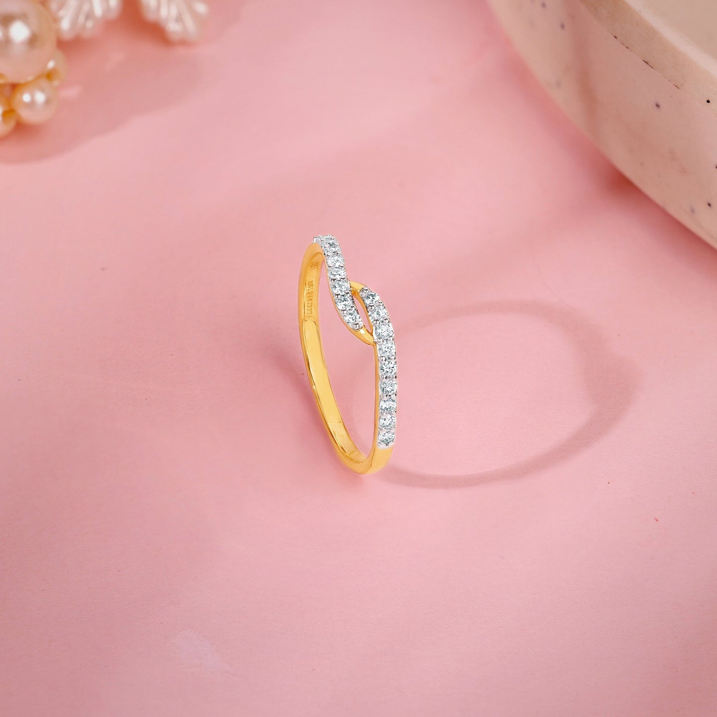 Gold Elira Wave Lab Grown Diamond Ring