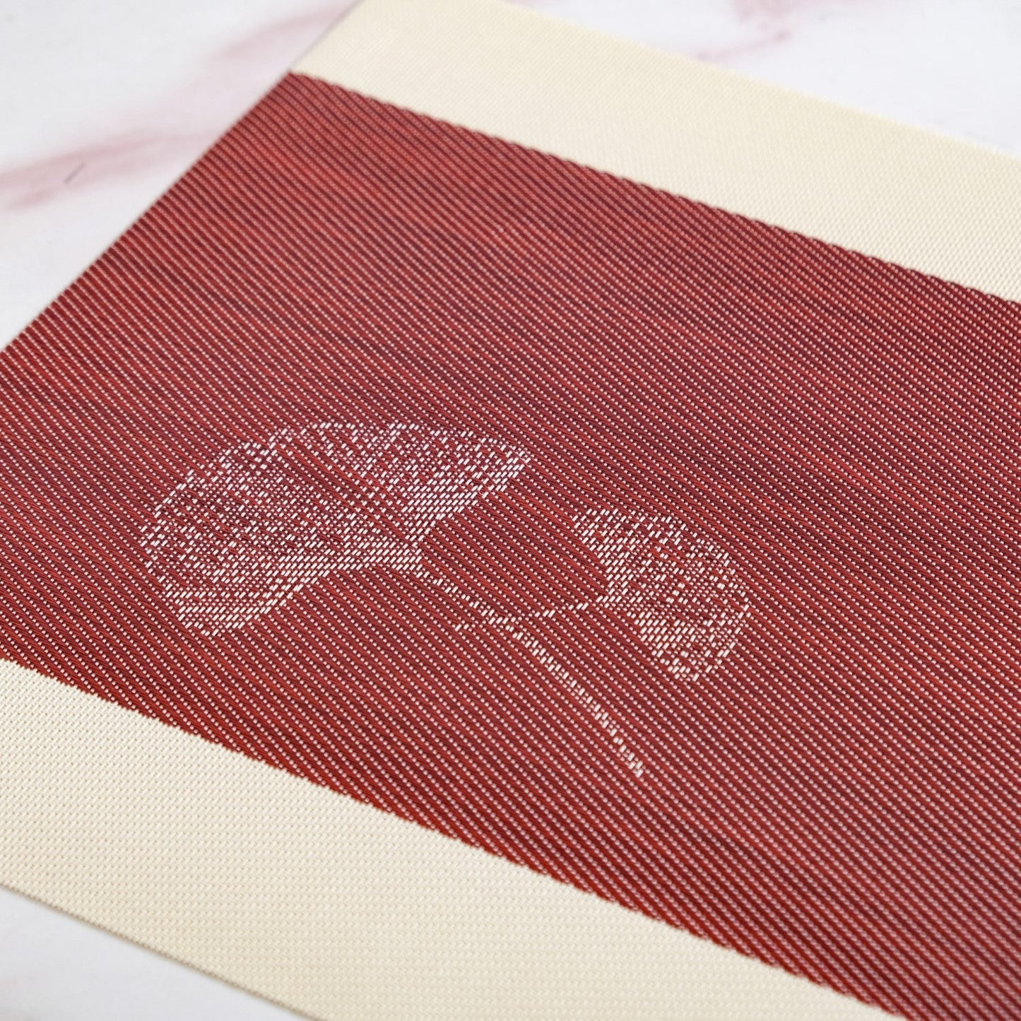 Ginkgo Maroon Table Mat Set Of 6
