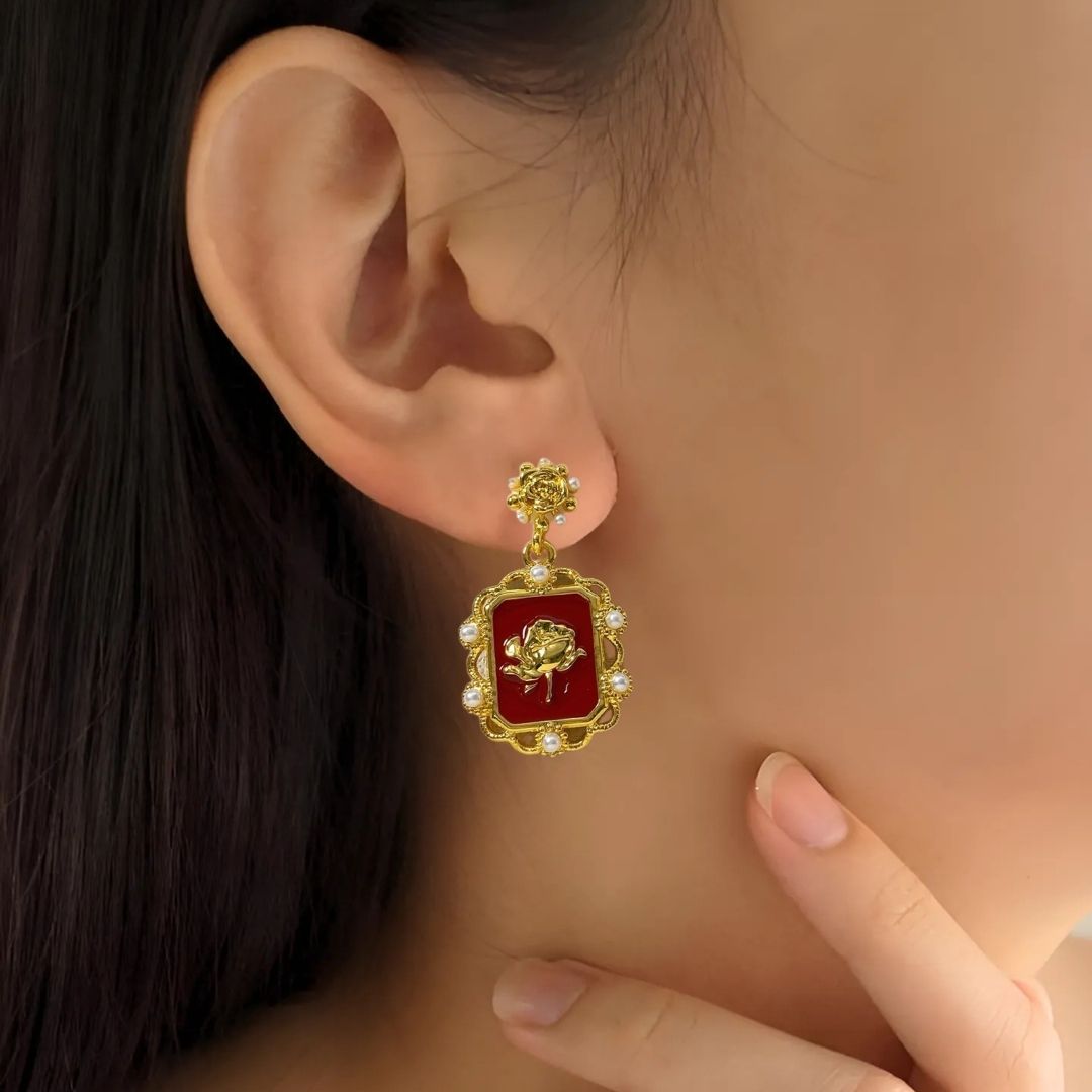 Gold Roses Dangle Earrings