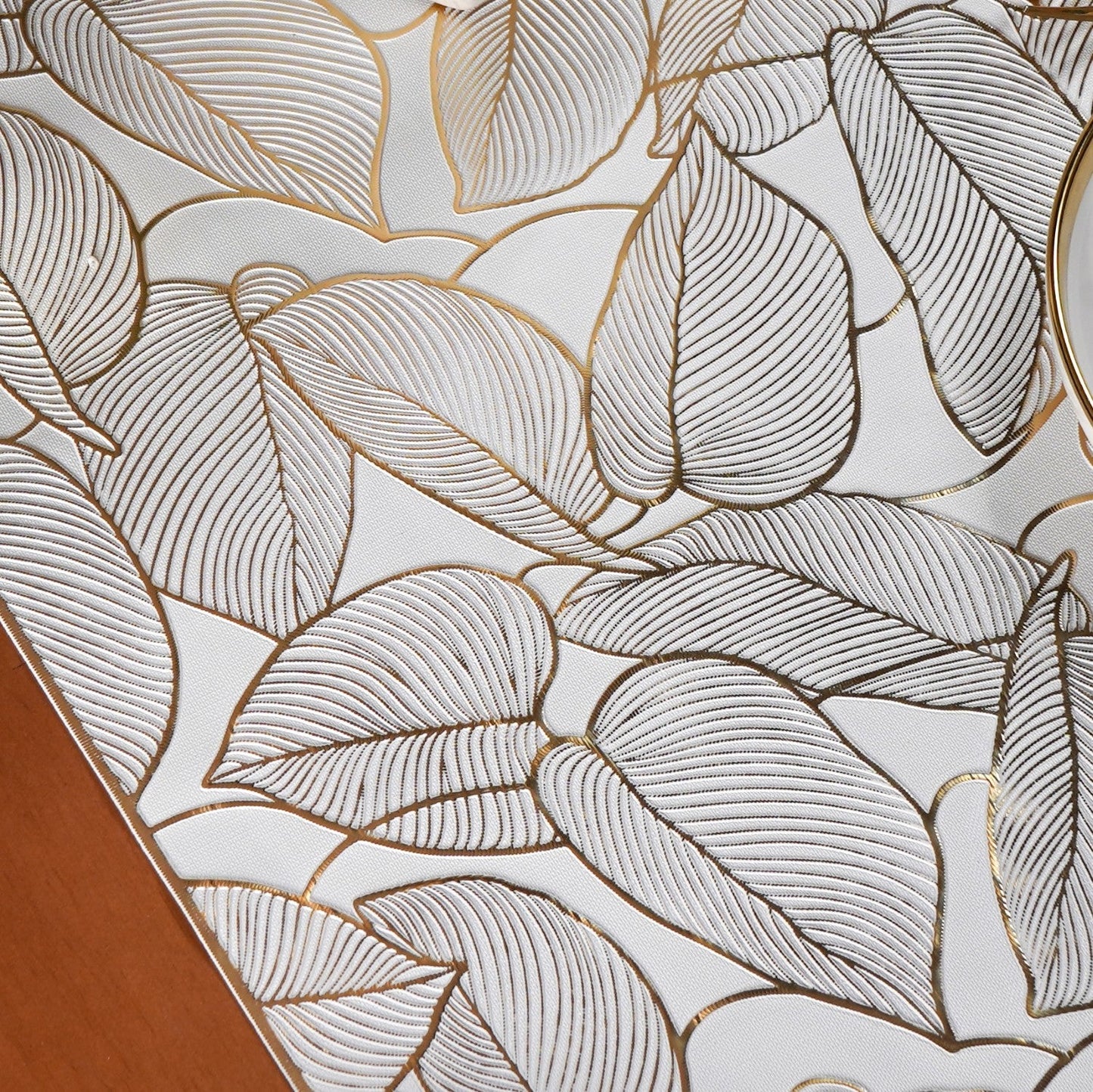 Leaf Embossed Golden Table Runner 91x35cm