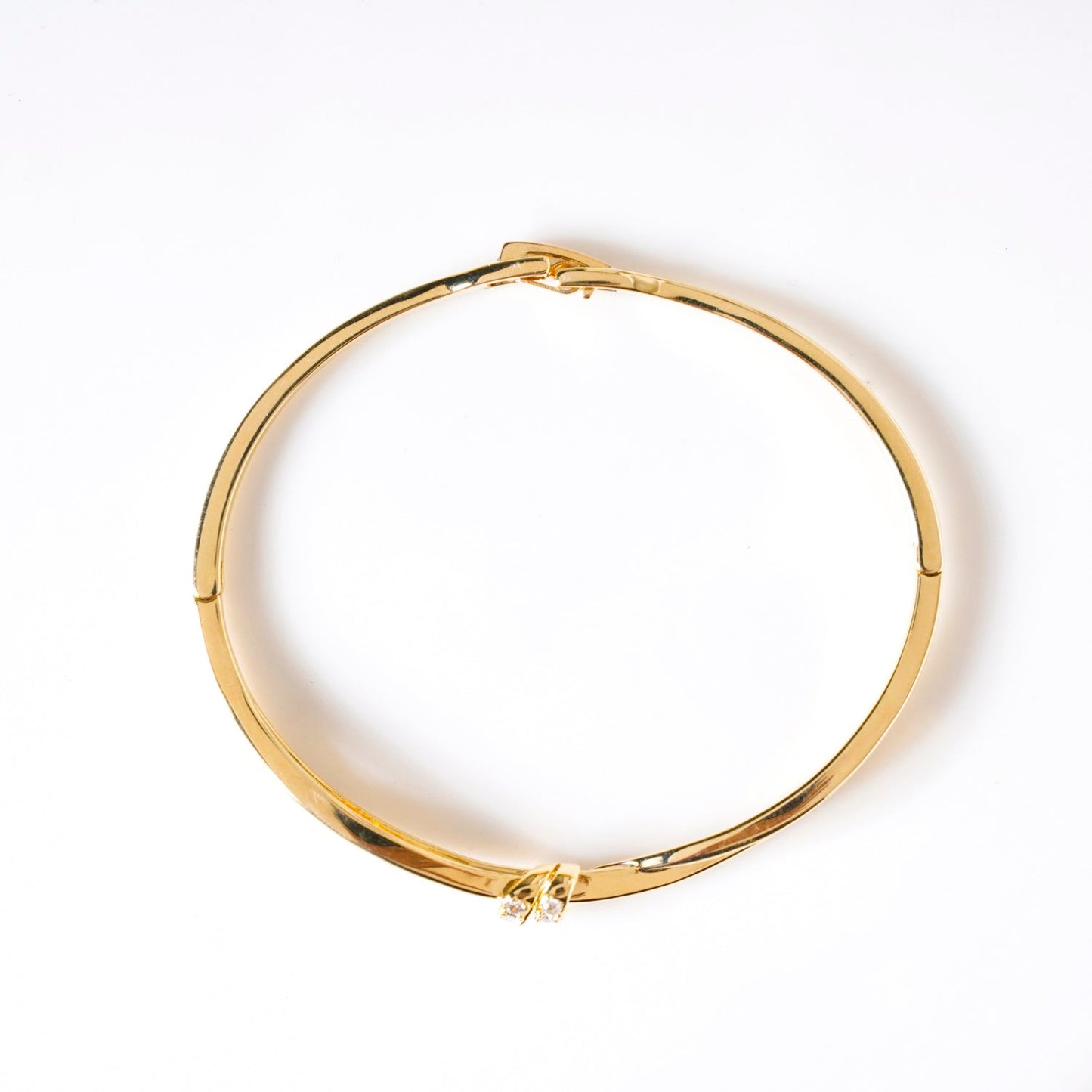 Graceful Knotted Vines Gold Bracelet