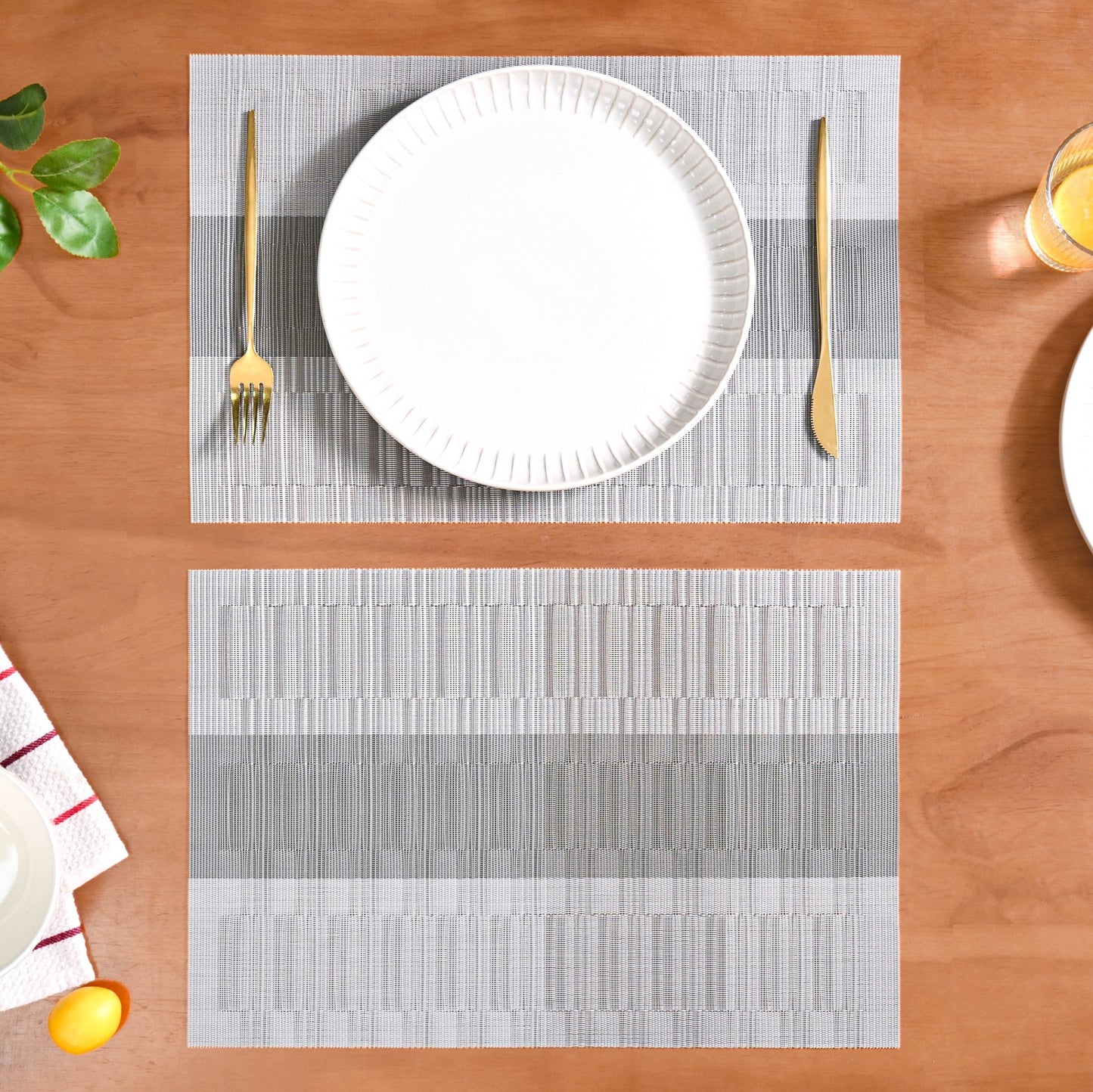 Grey Toned And Textured Mat Set Of 6