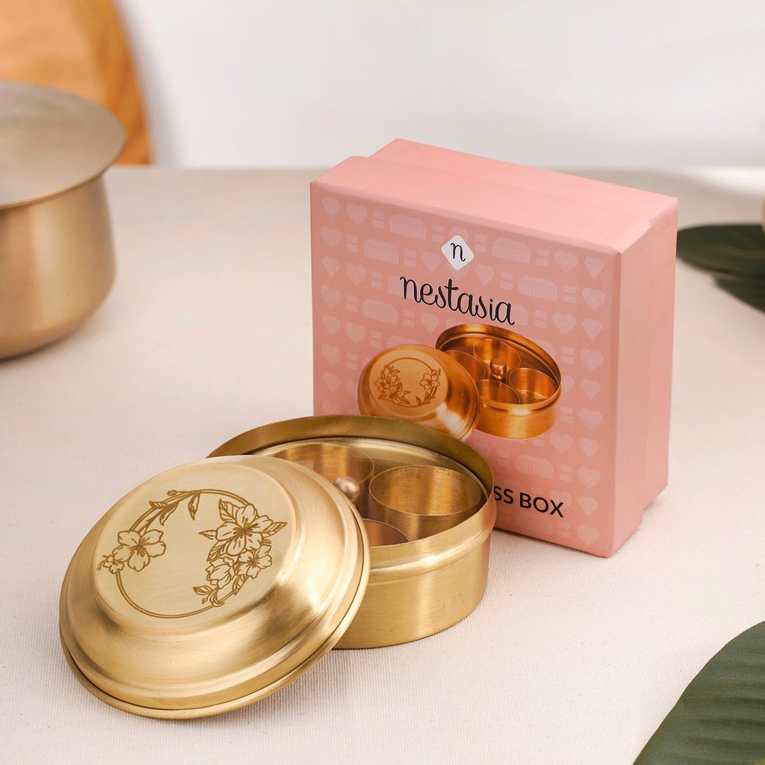 Brass Hibiscus Mukhwas Box with Lid – Traditional Spice Storage Container