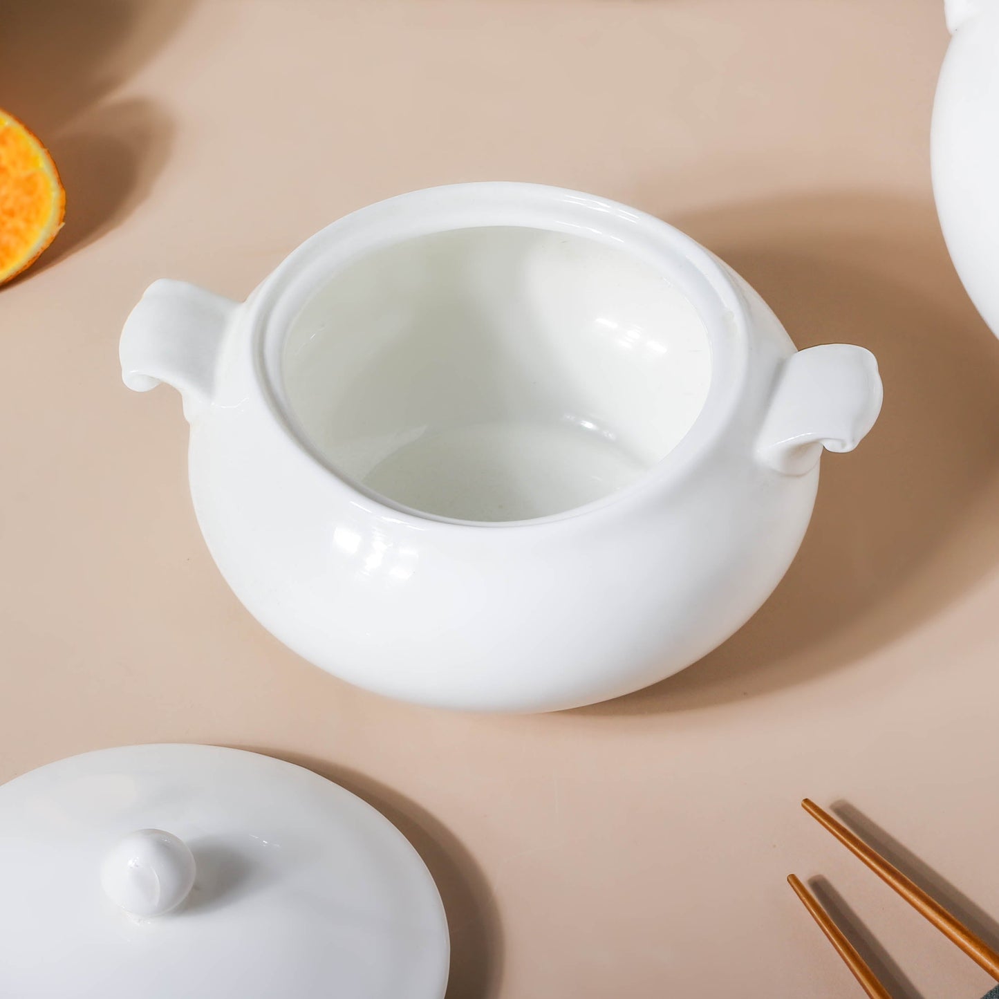 Serena Pearly White Serving Bowl With Lid Small 1 L