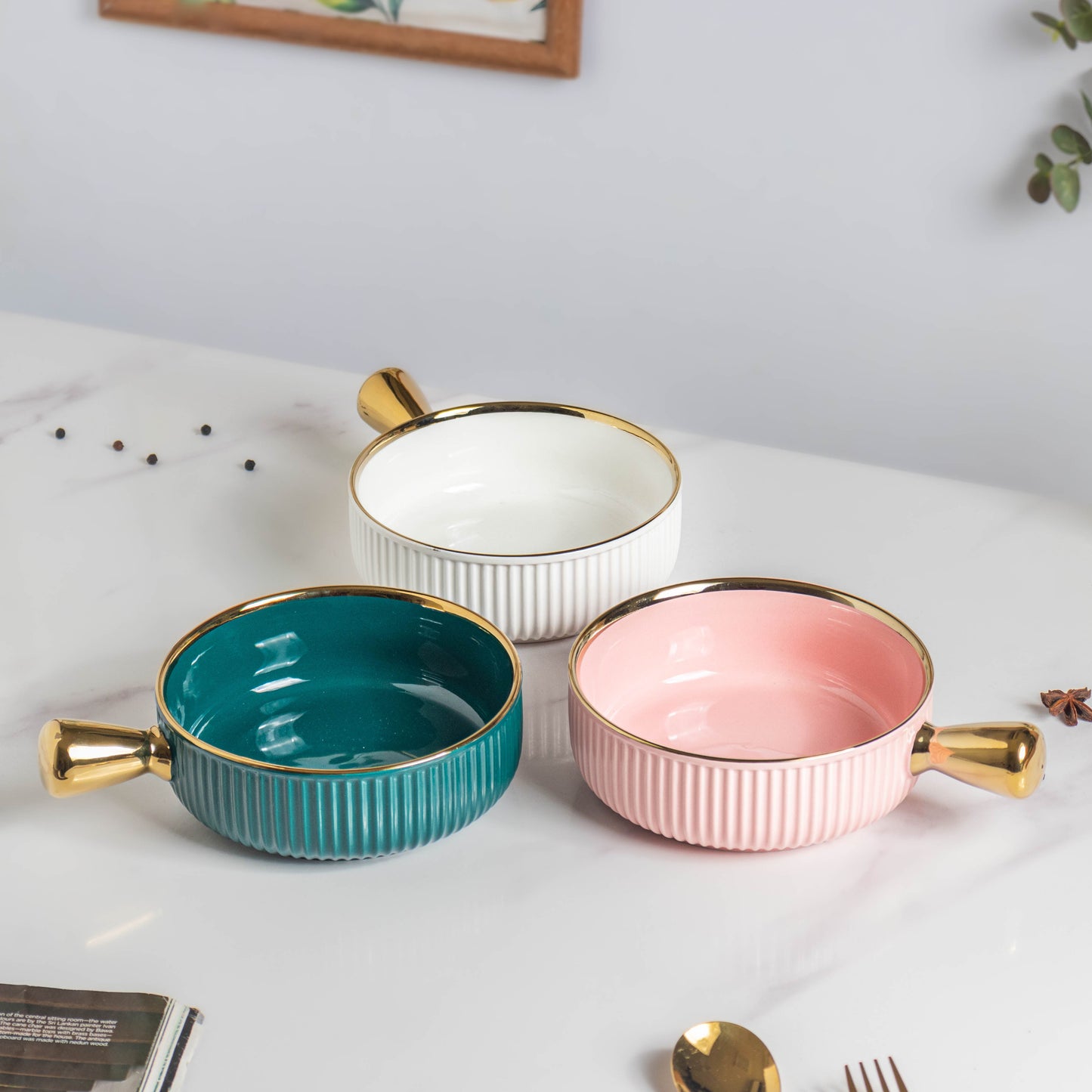 Ribbed Snack Bowl With Handle 500 ml