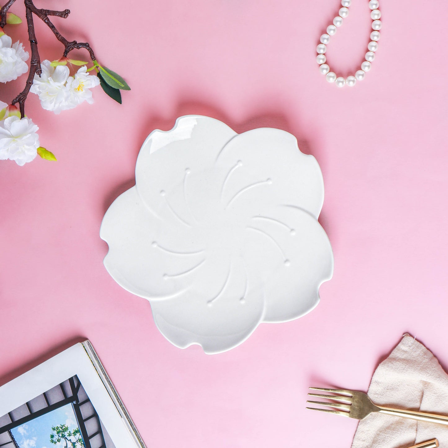 Lotus White Plate
