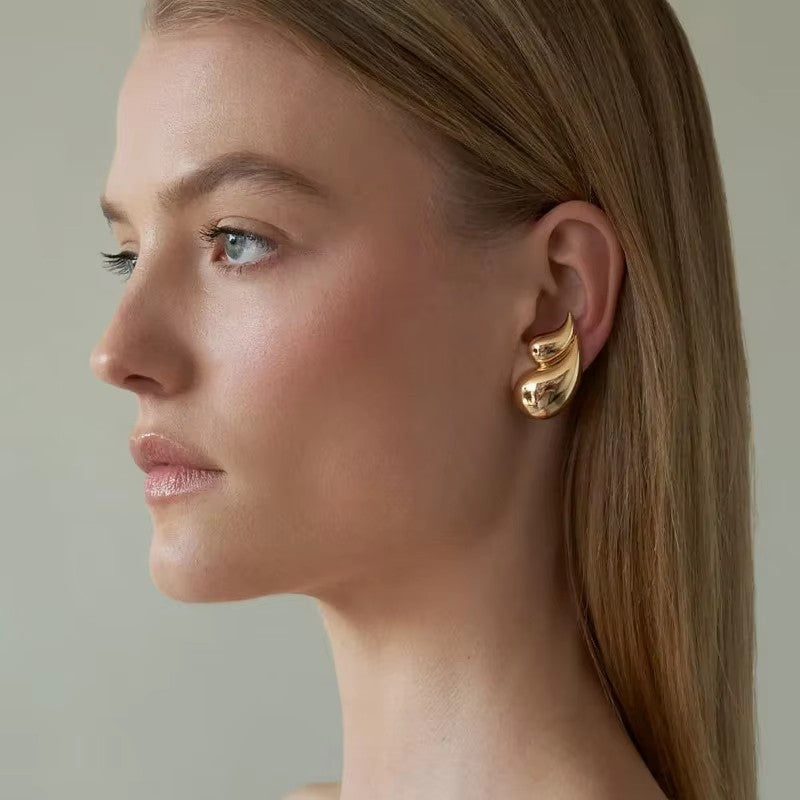 Chic Teardrop Stud Earrings
