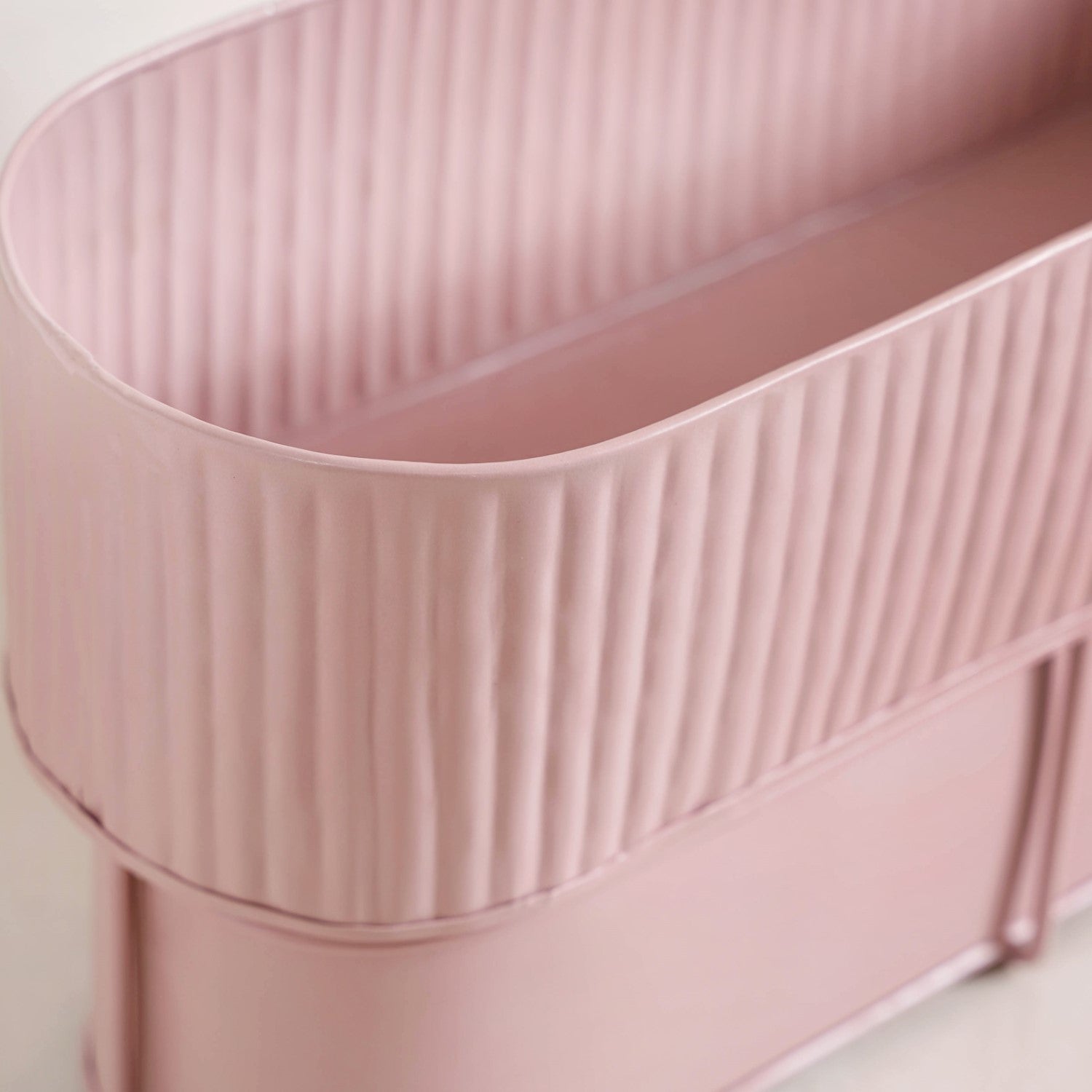 Box Planter With Stand Dusty Pink