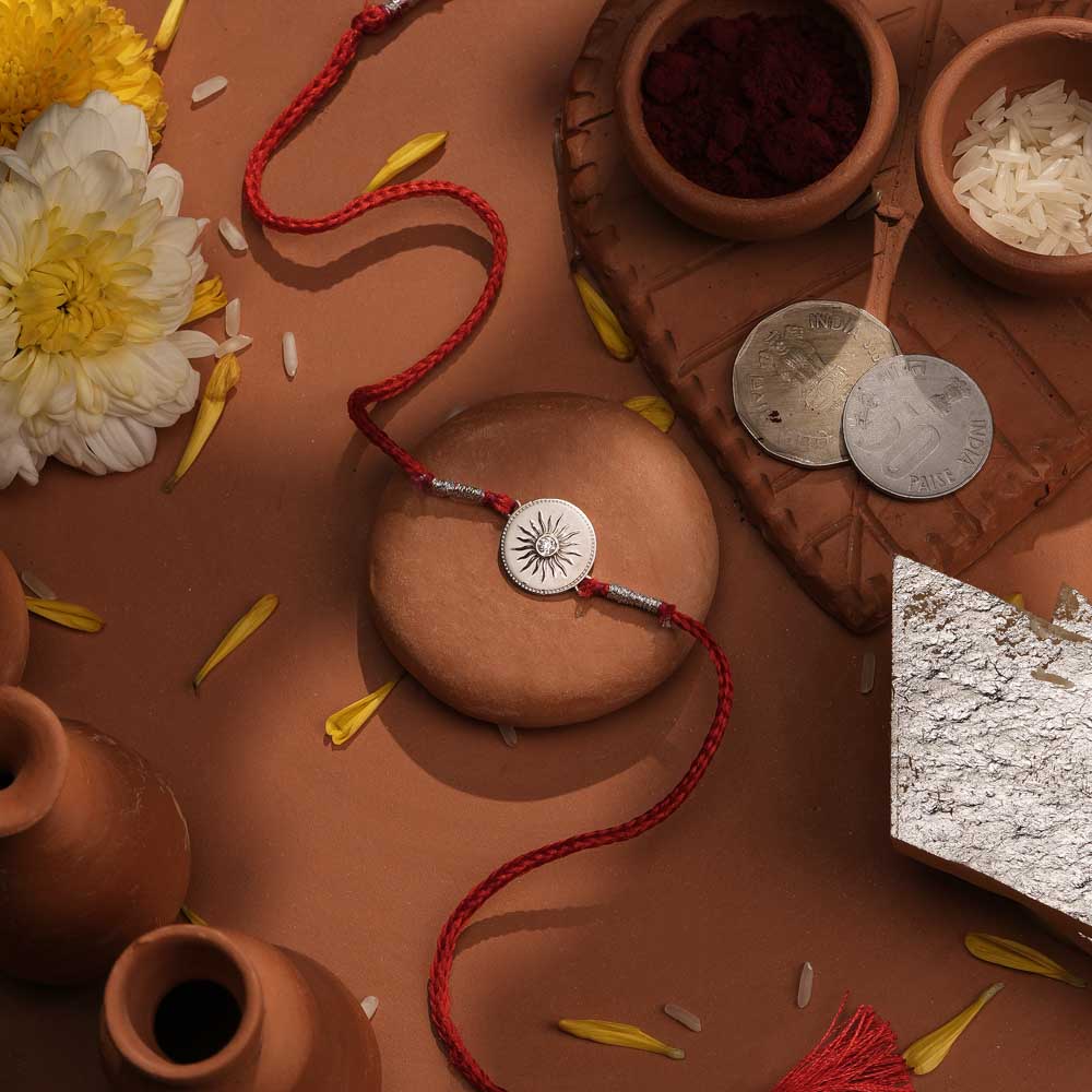 Sunlight 0.01 Carat Lab-Grown Diamond 999 Silver Rakhi