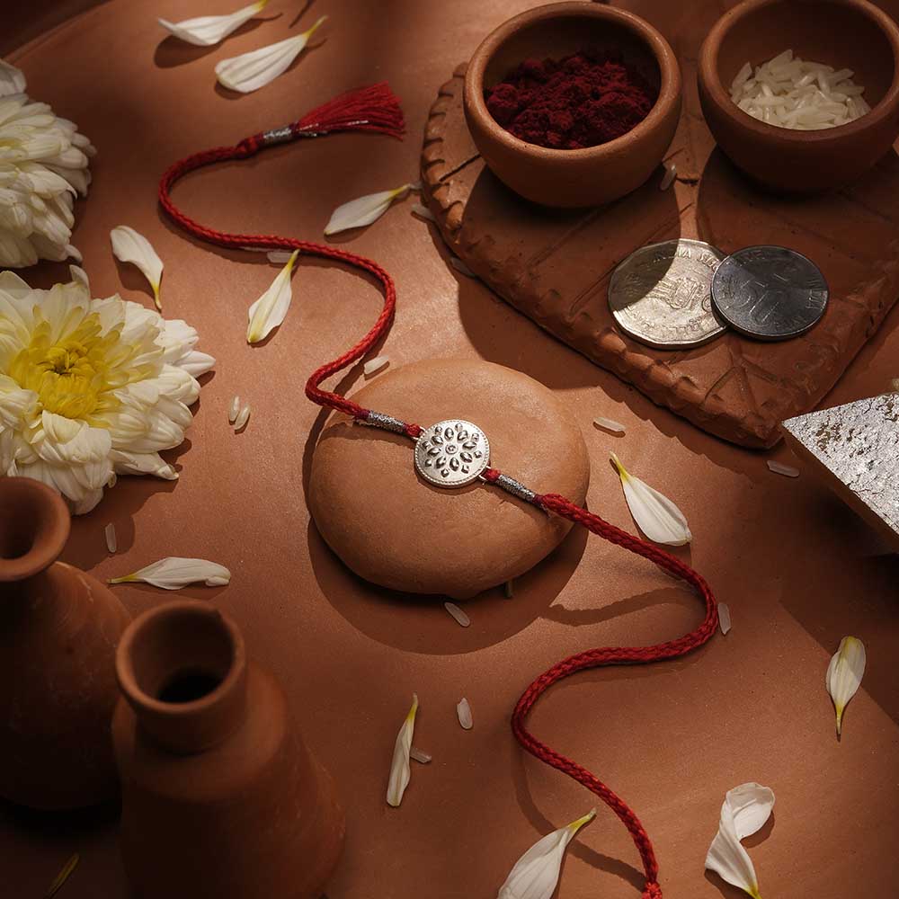 Mandala Muse 0.01 Carat Lab-Grown Diamond 999 Silver Coin Rakhi