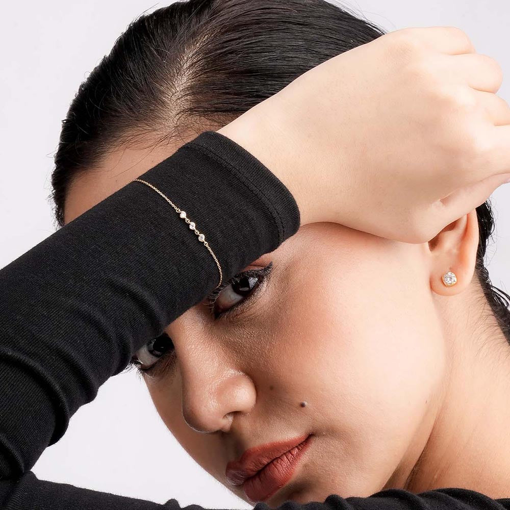Orbit Petal 9KT Gold Lab Grown Diamond Bracelet