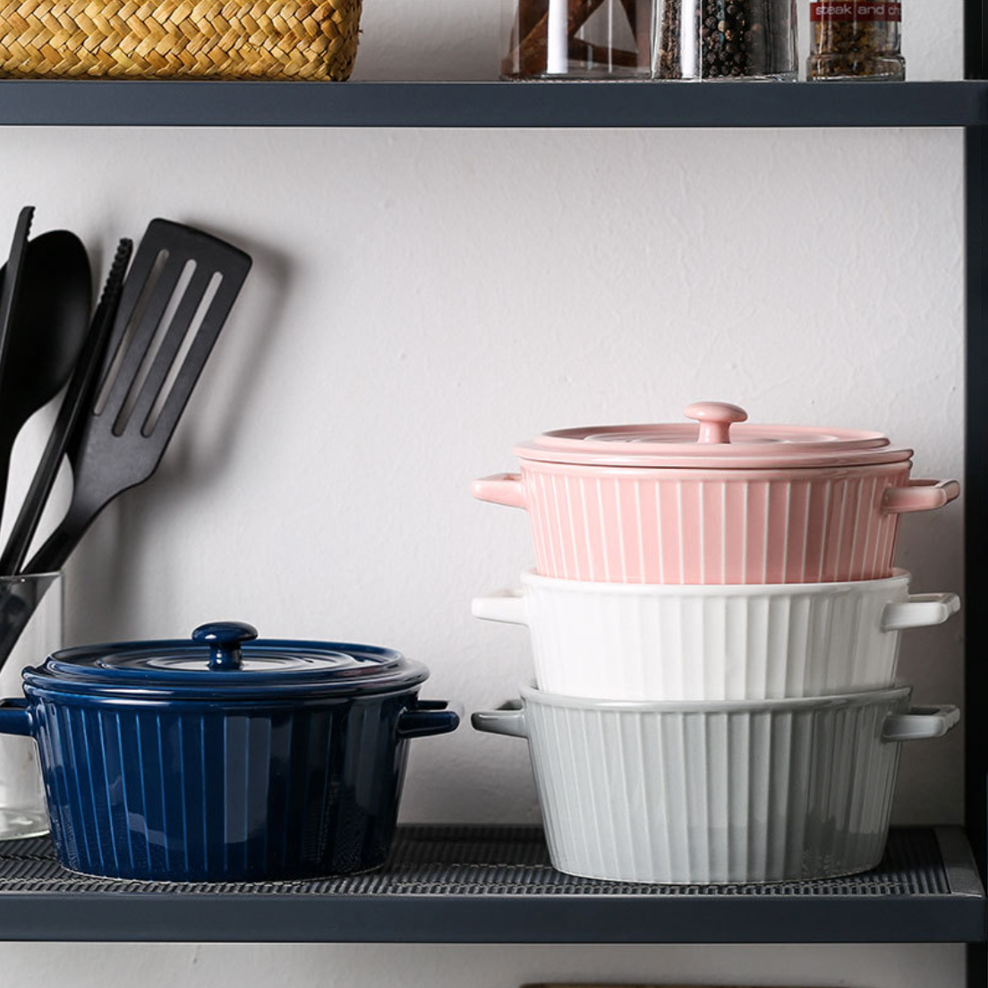 Serving Pot