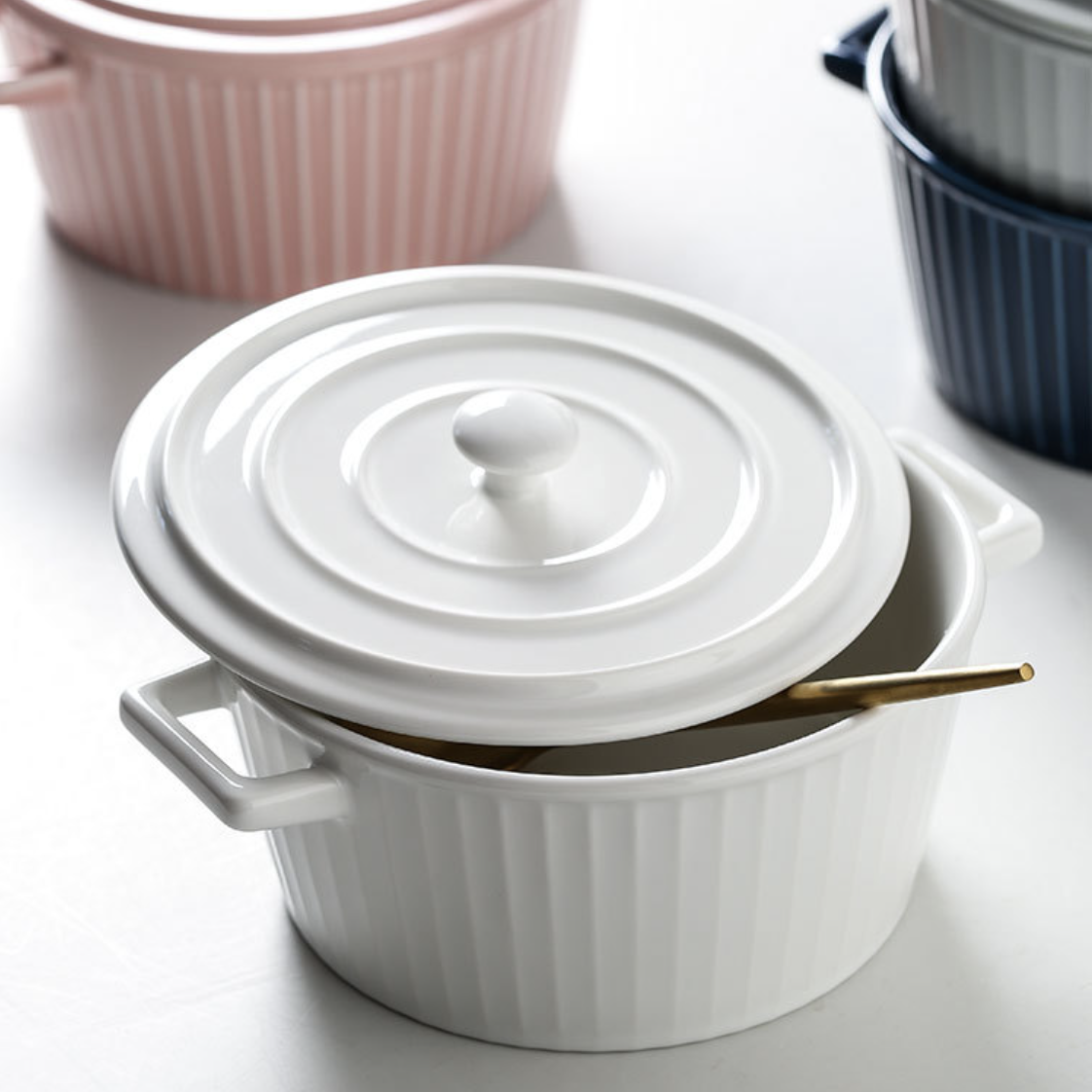 Serving Pot